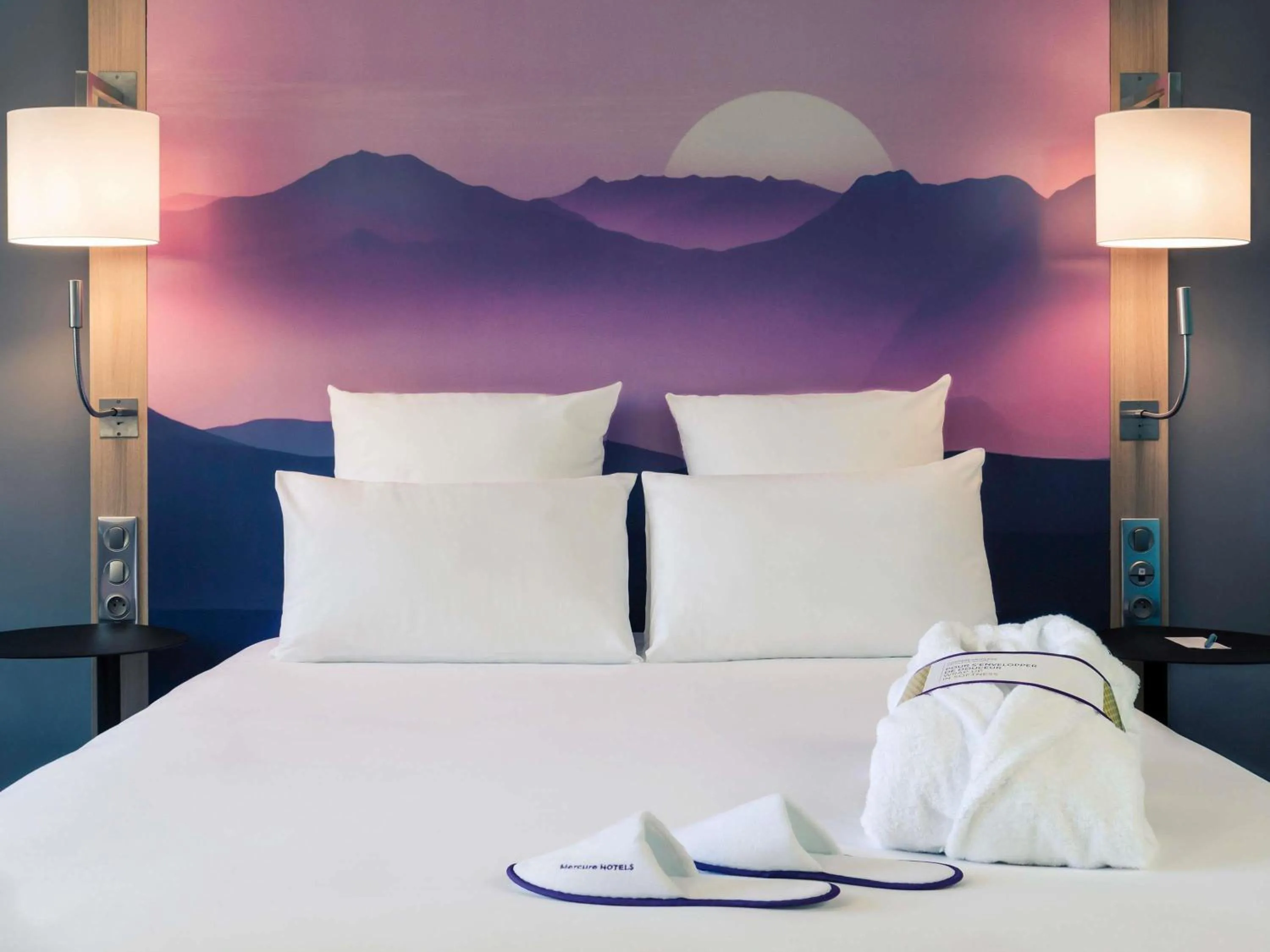 Bedroom, Bed in Mercure Annemasse Porte De Genève