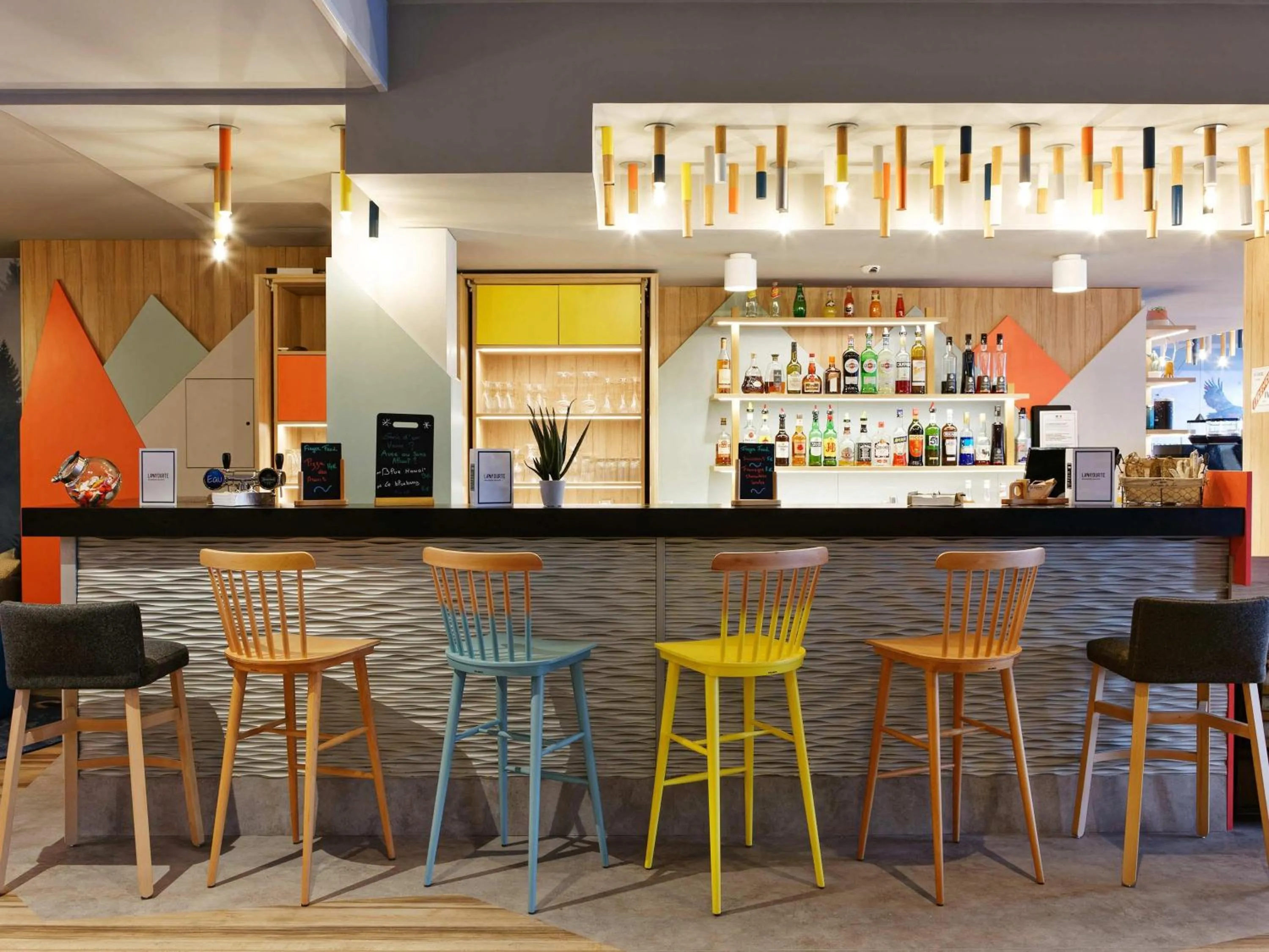 Lounge or bar in Mercure Annemasse Porte De Genève