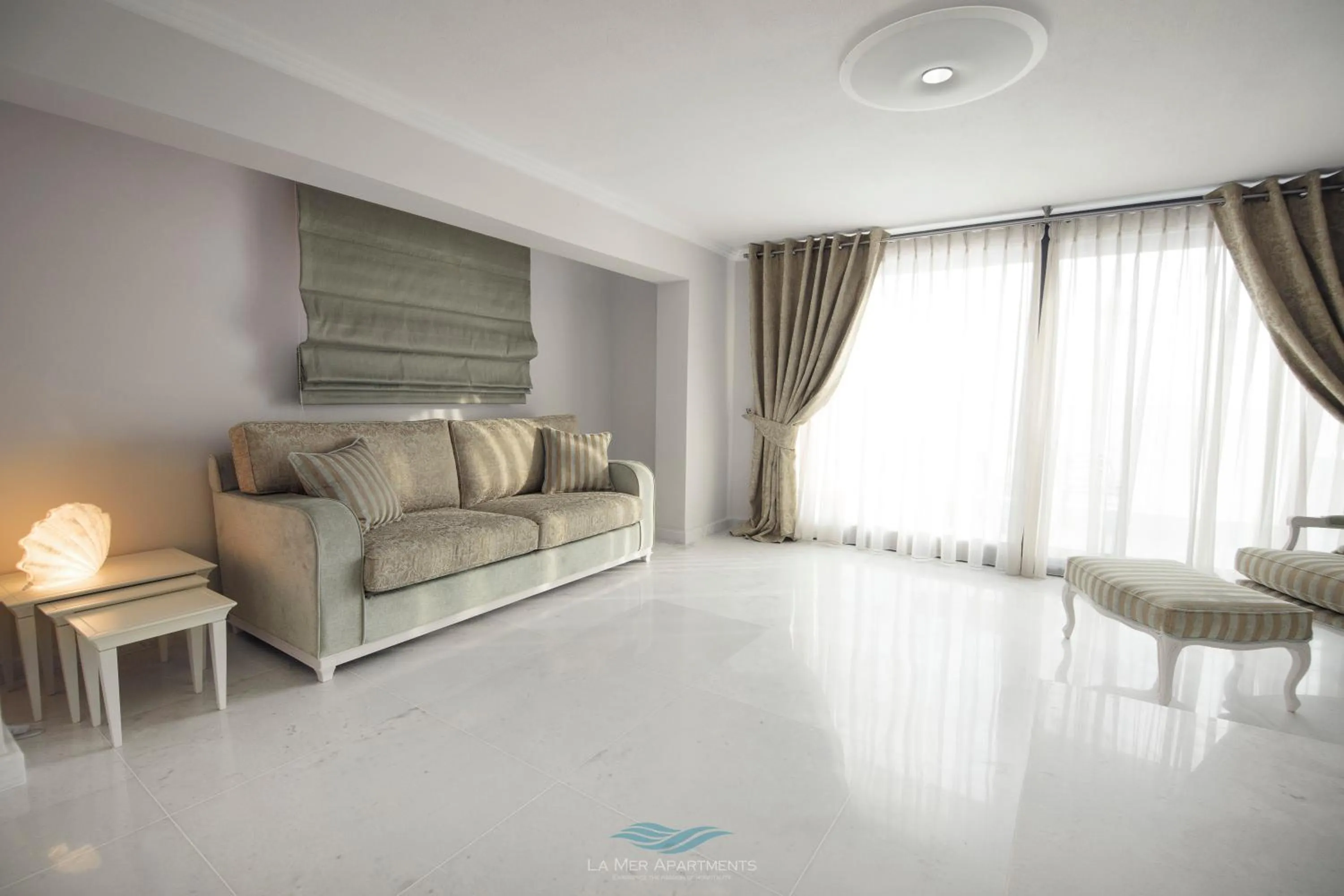 Seating area in La Mer Apartments