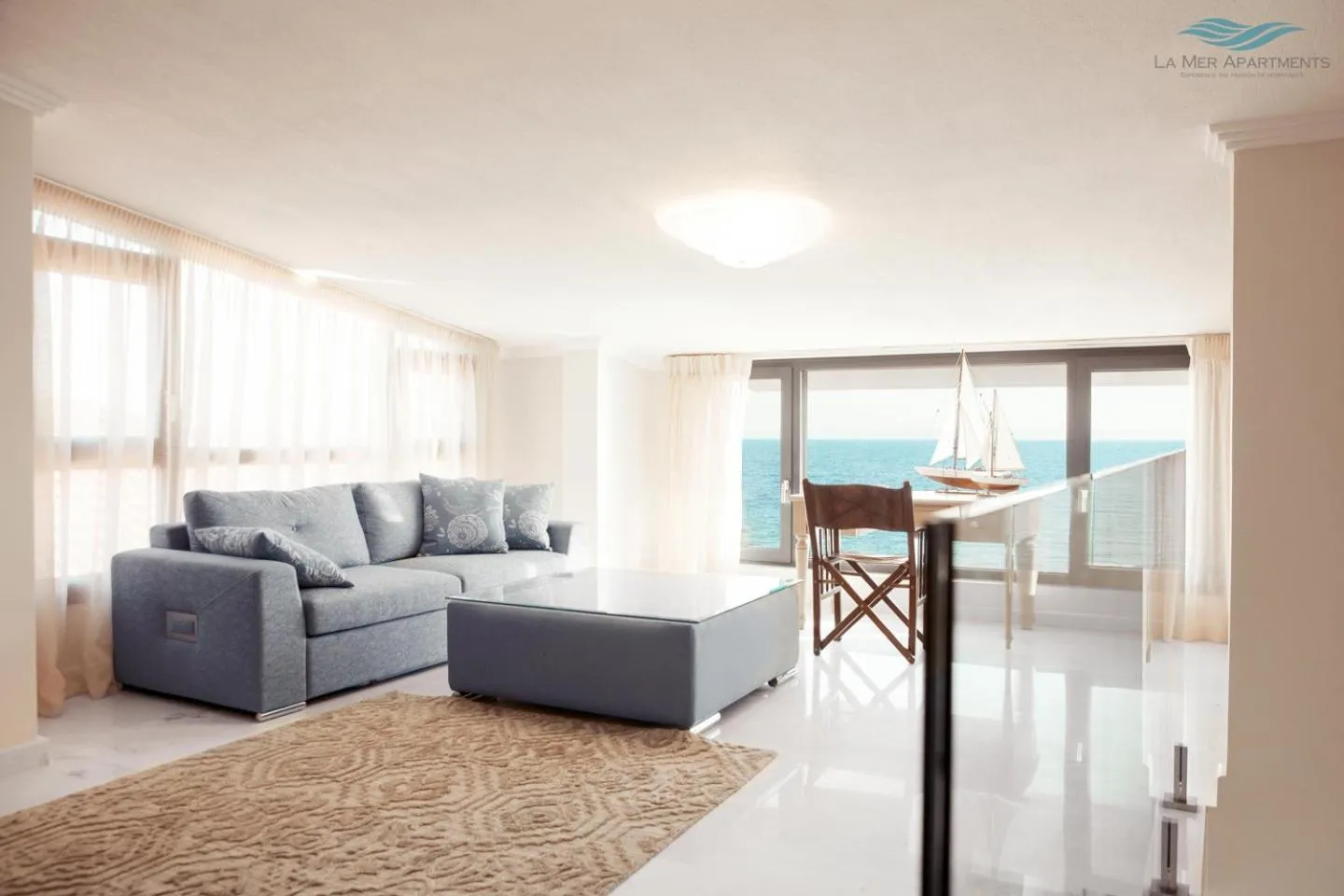 Seating area in La Mer Apartments