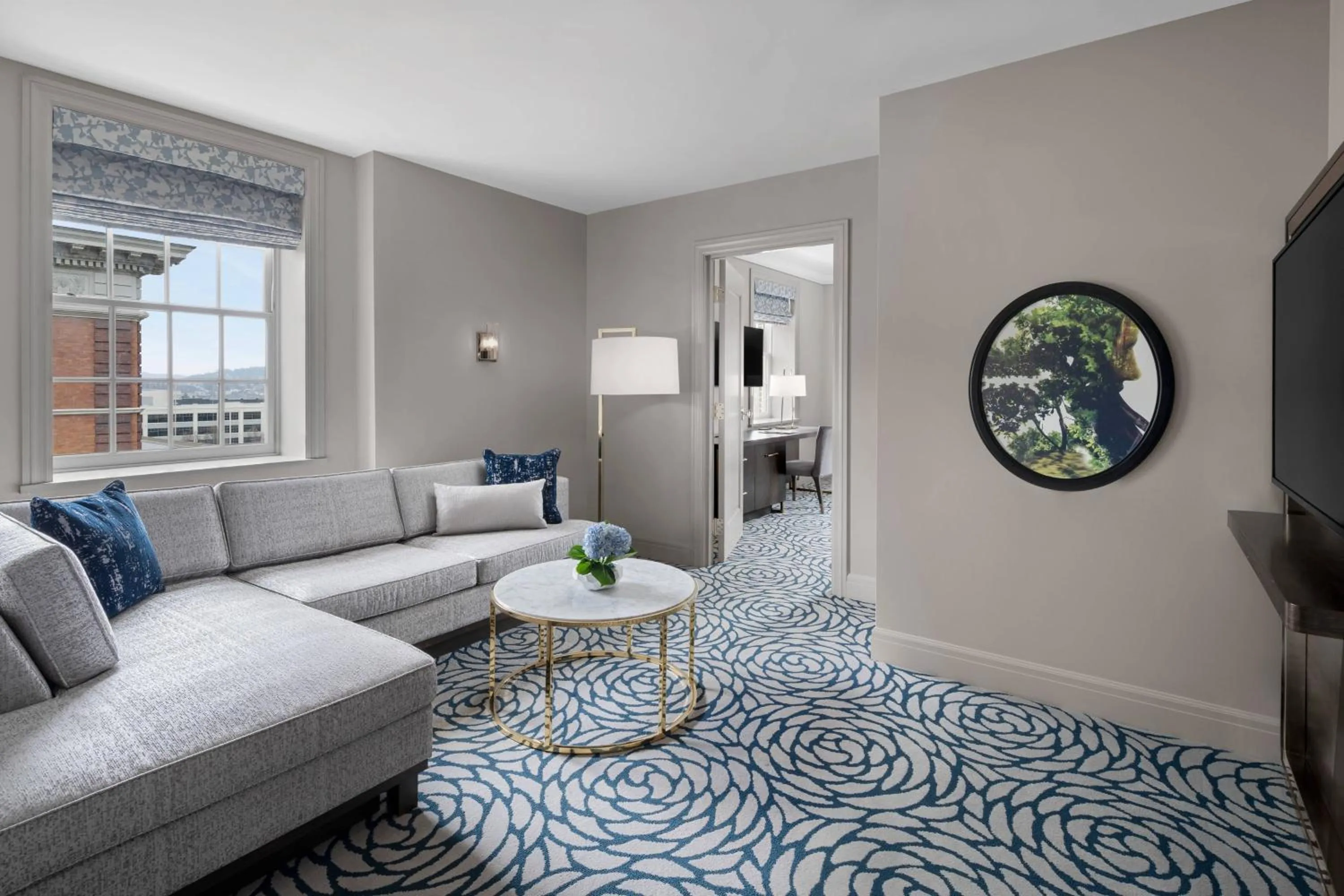 Living room in The Lytle Park Hotel, Autograph Collection