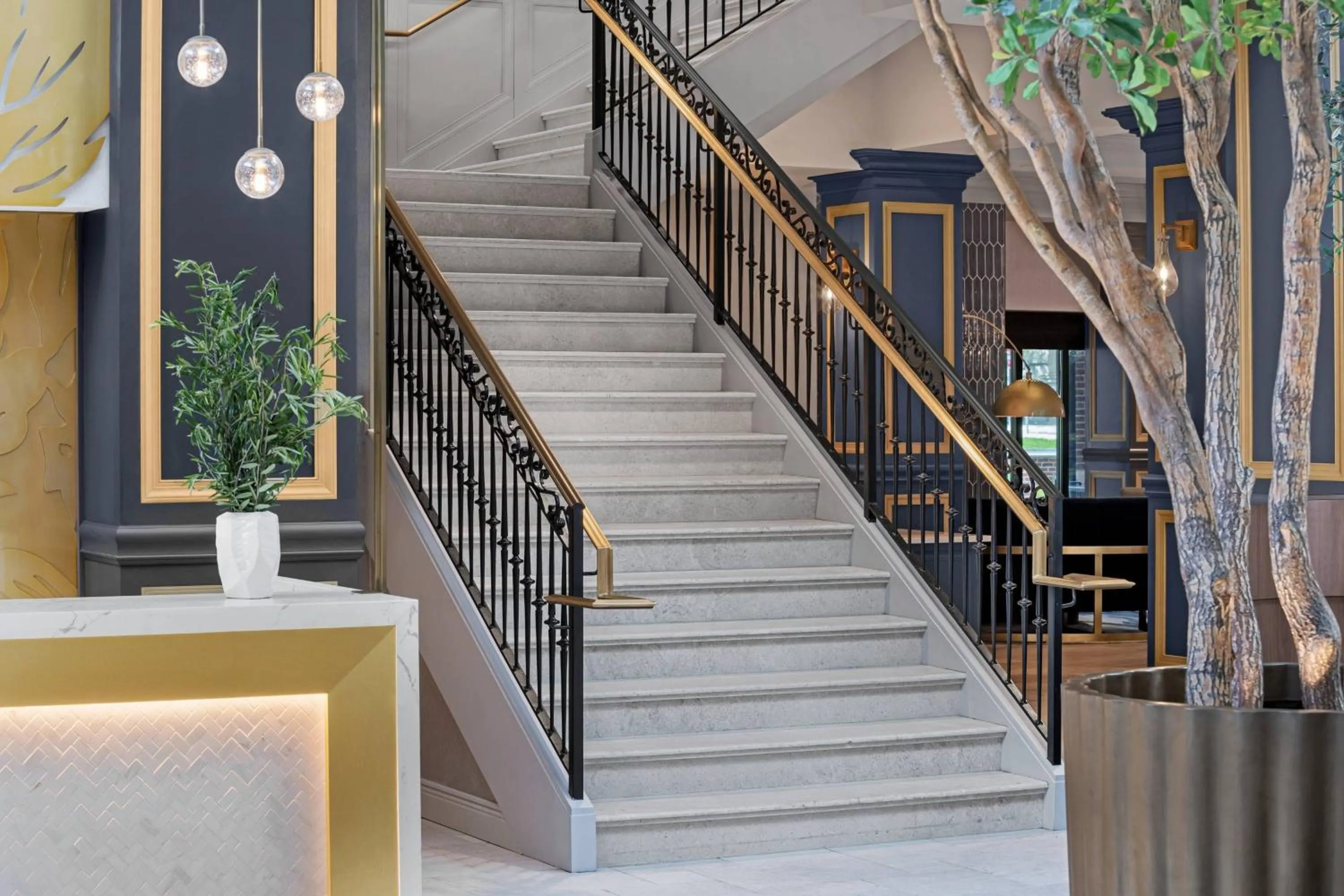 Lobby or reception in The Lytle Park Hotel, Autograph Collection