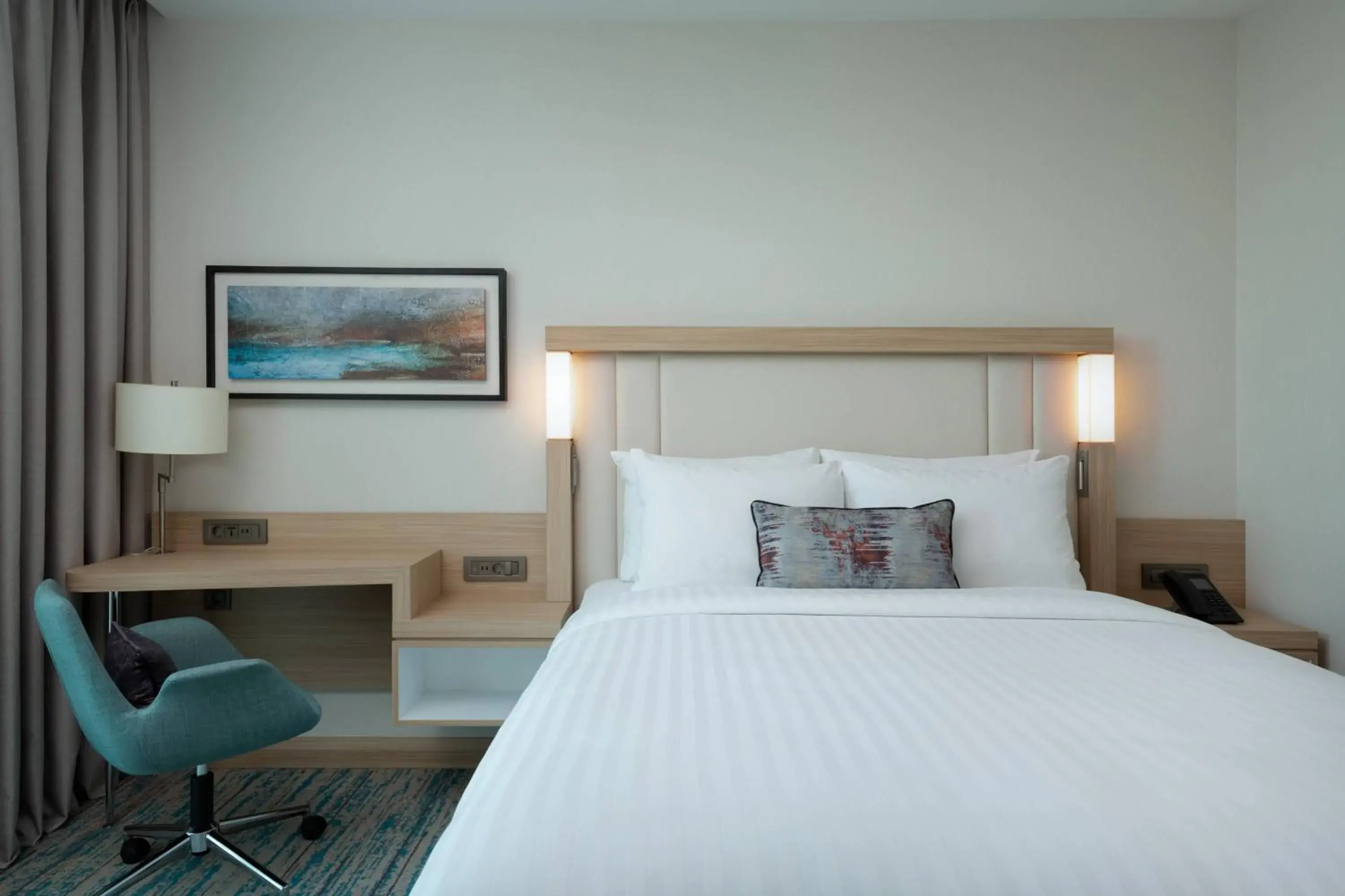 Standard, Guest room, 1 Queen, City view - single occupancy in Courtyard by Marriott Chisinau Standard, Guest room, 1 Queen, City view - single occupancy in Courtyard by Marriott Chisinau