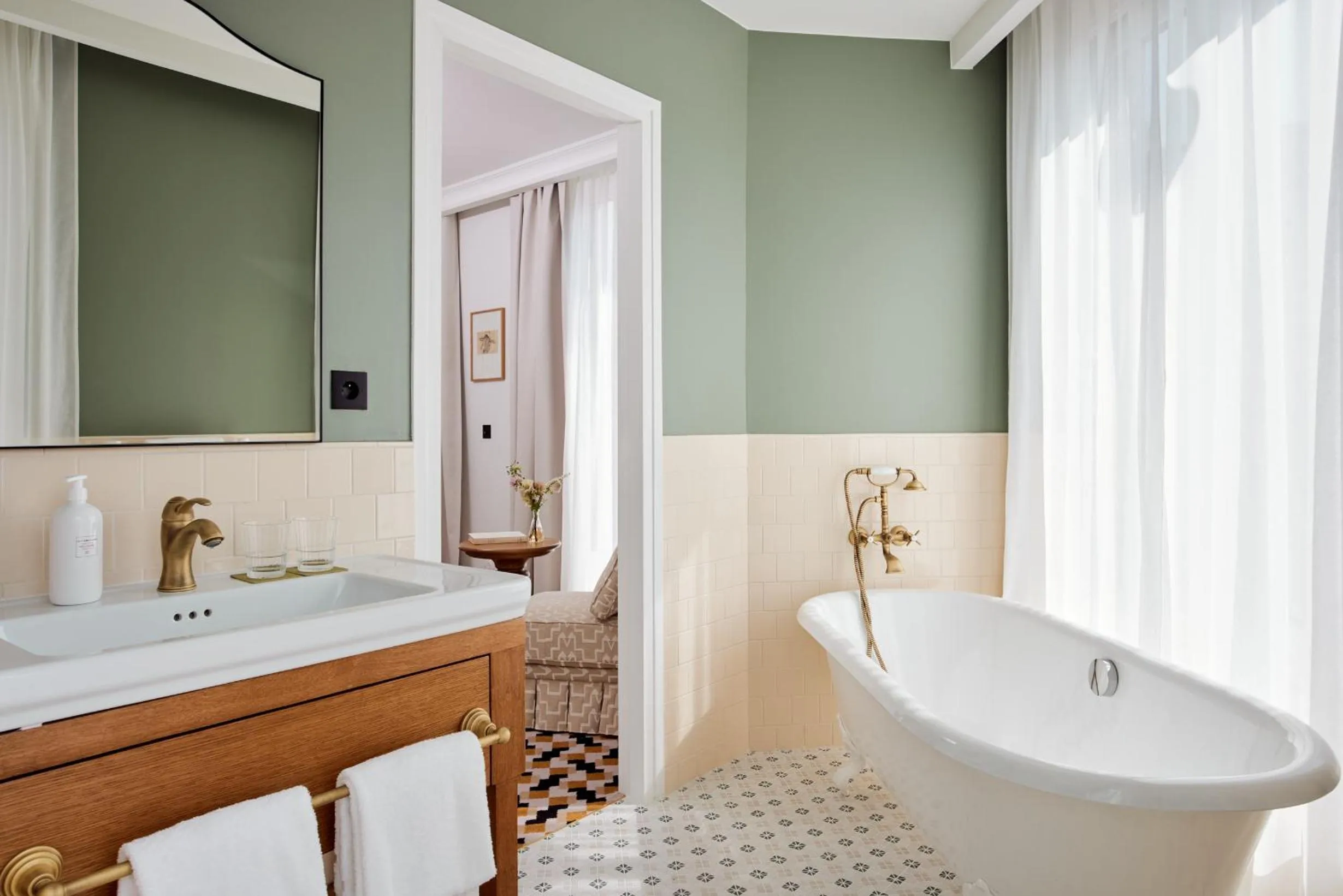 Toilet in Hôtel Noucha