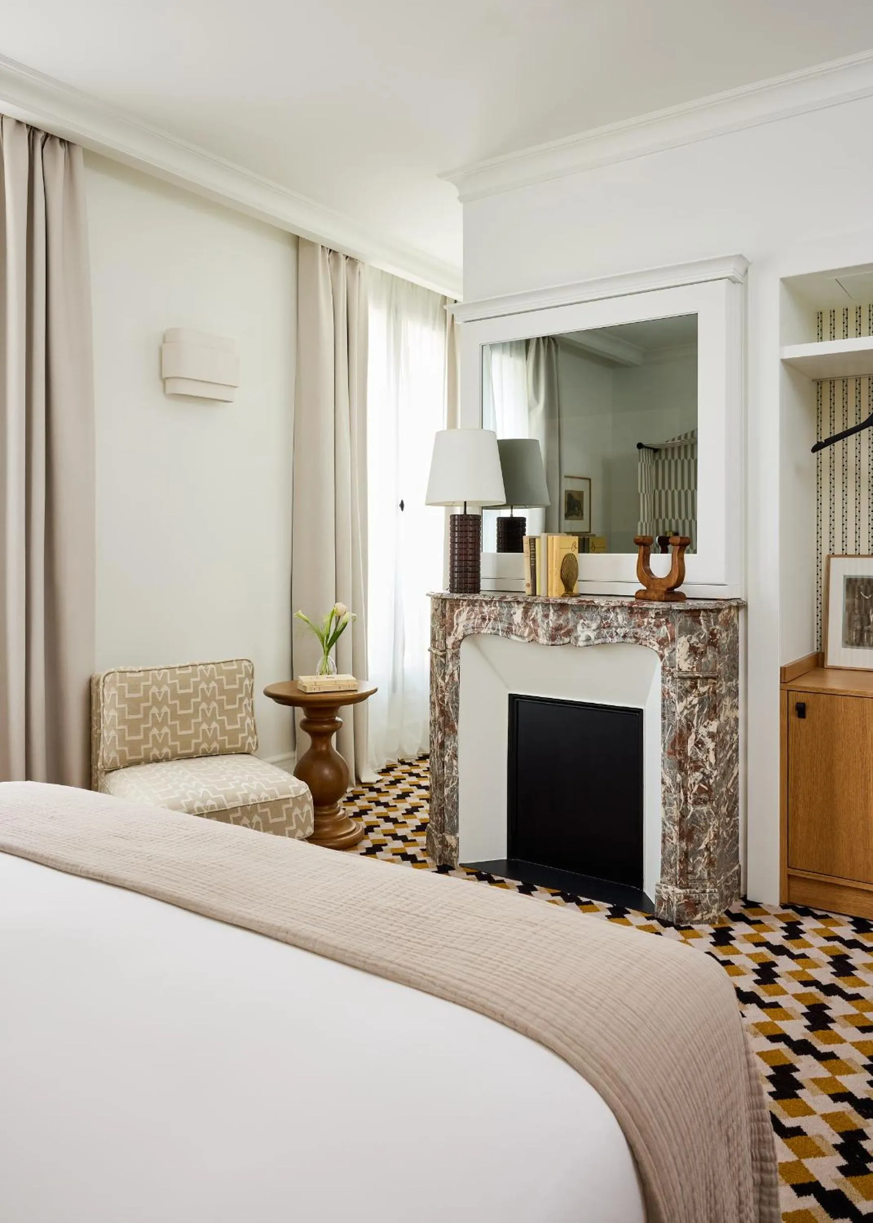 Bedroom, Bed in Hôtel Noucha