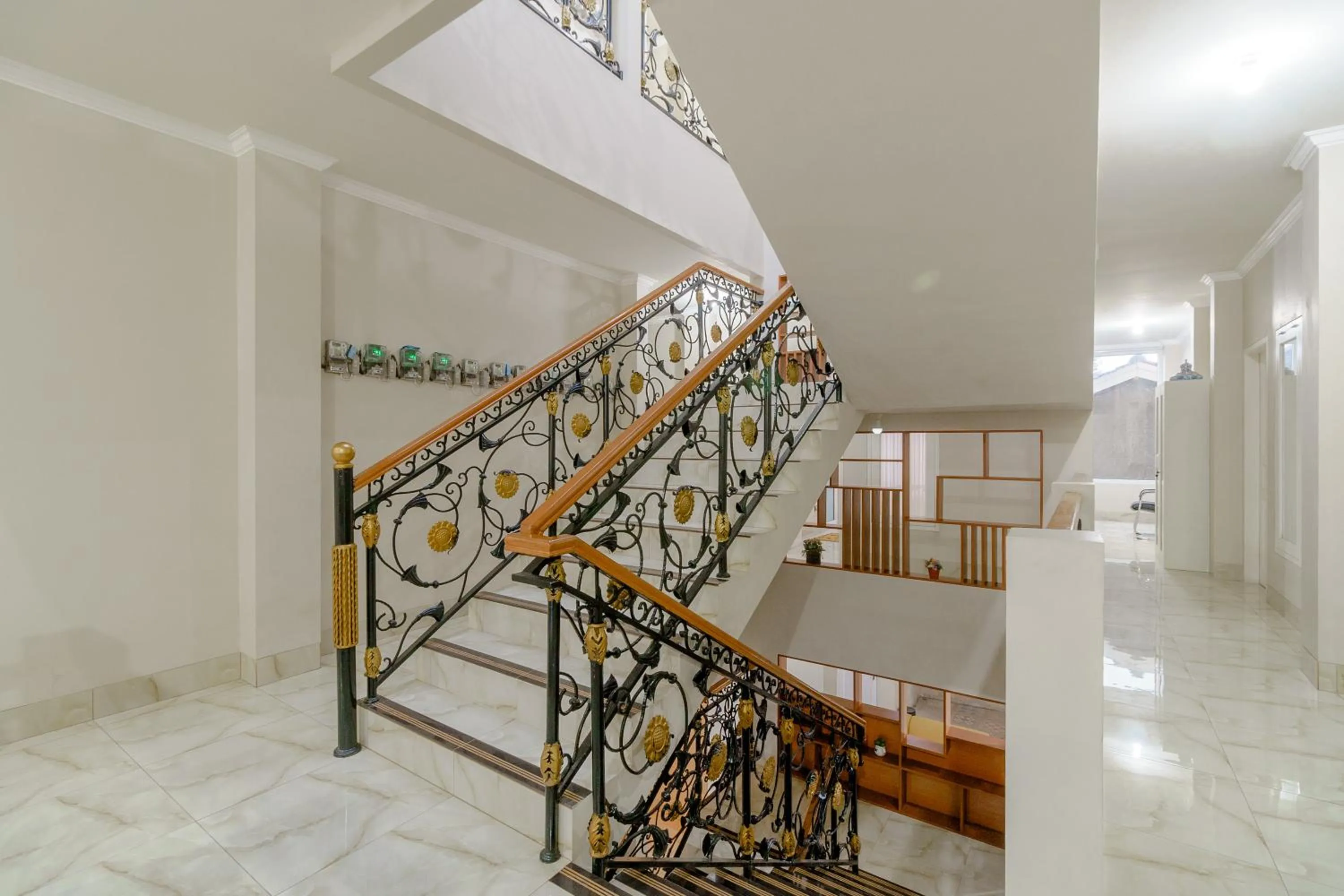 Balcony/Terrace in RedDoorz near Taman Makam Pahlawan Cikutra