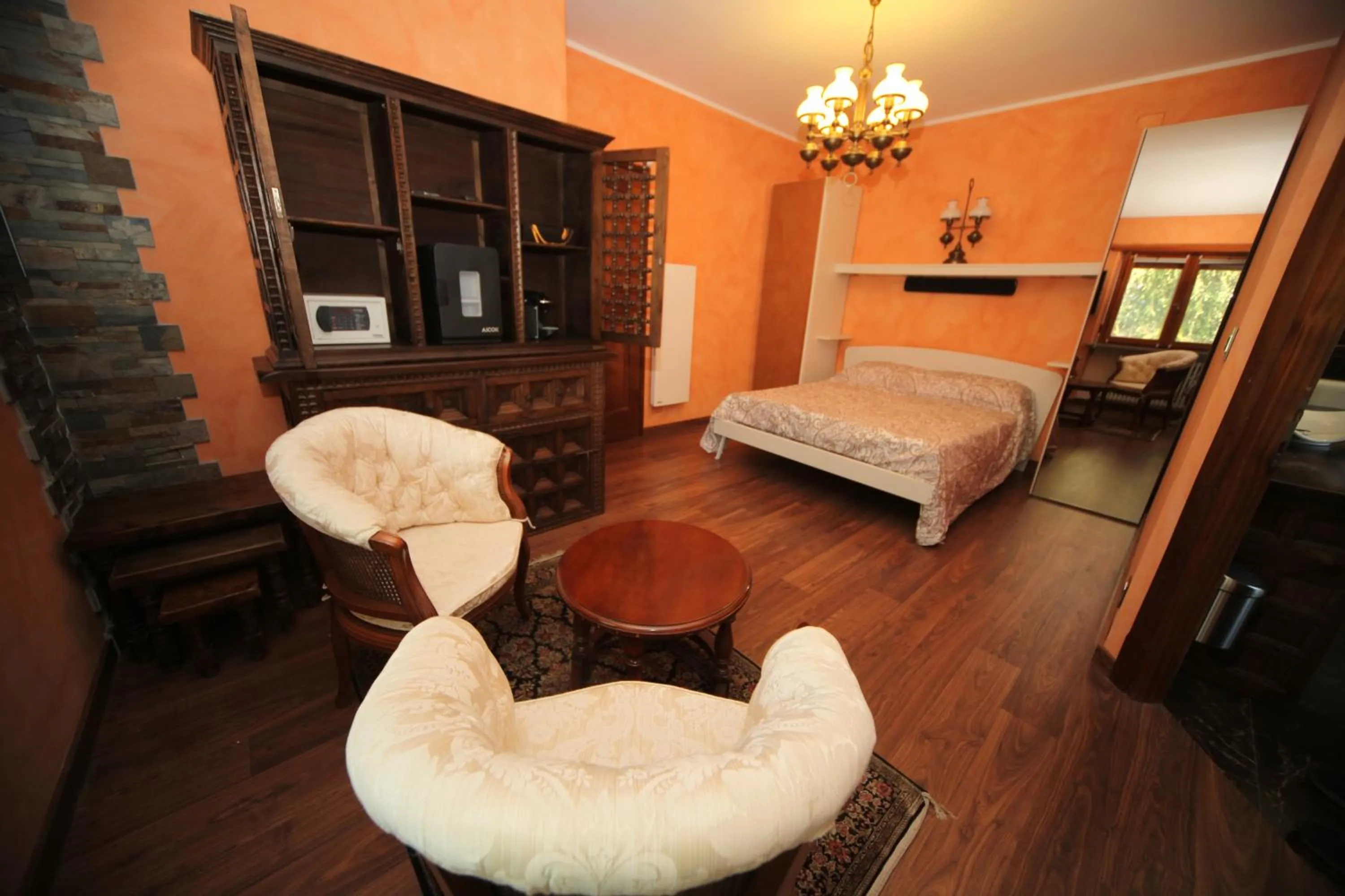 Living room, Bed in Sunshine-bnb