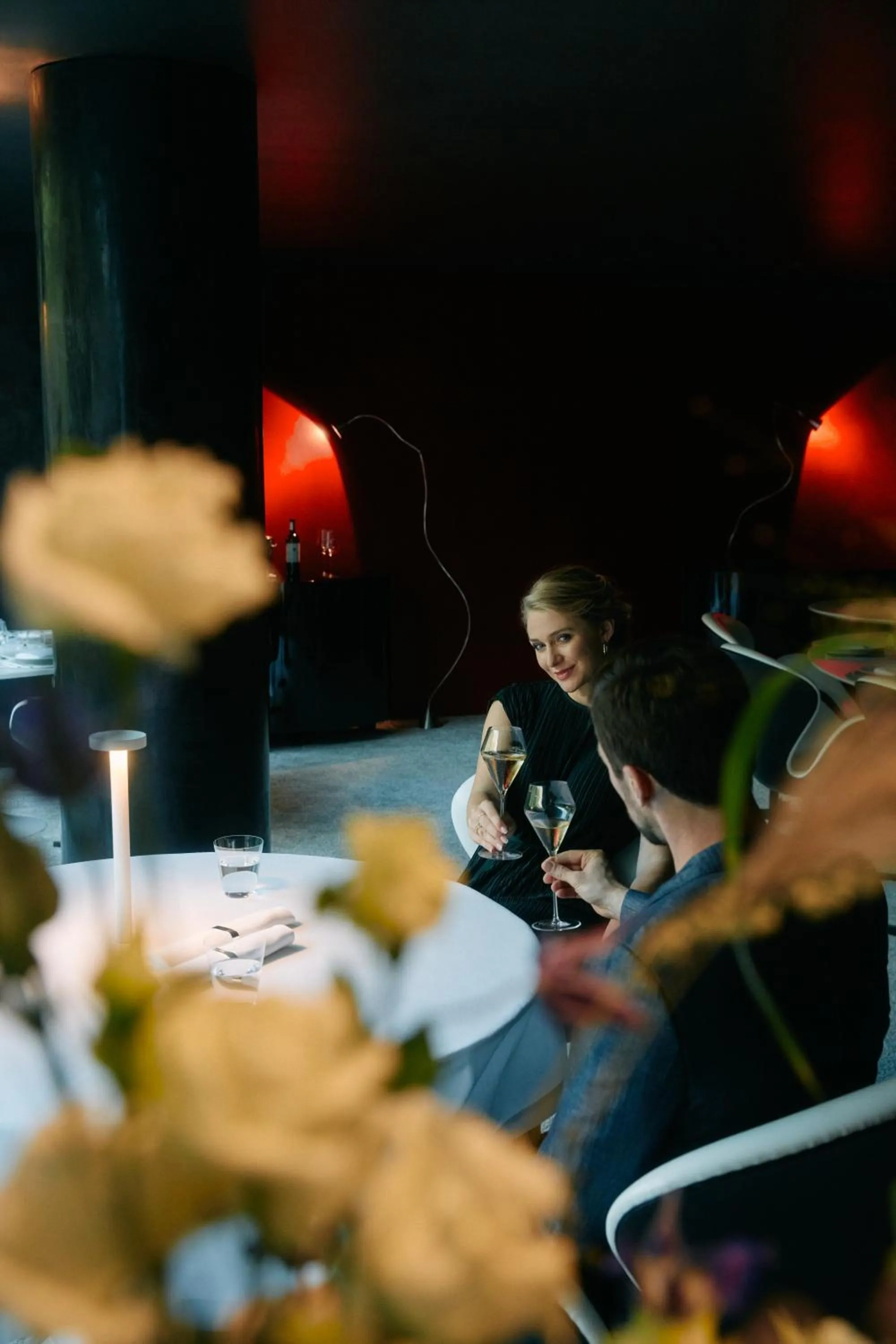 Restaurant/places to eat in 7132 Hotel