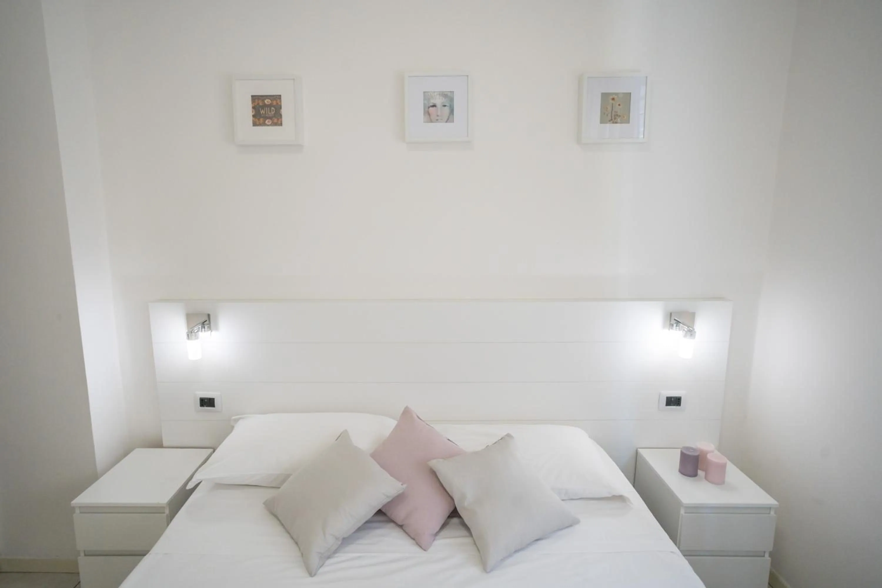 Bed in Rimini Bay Suites&Residence