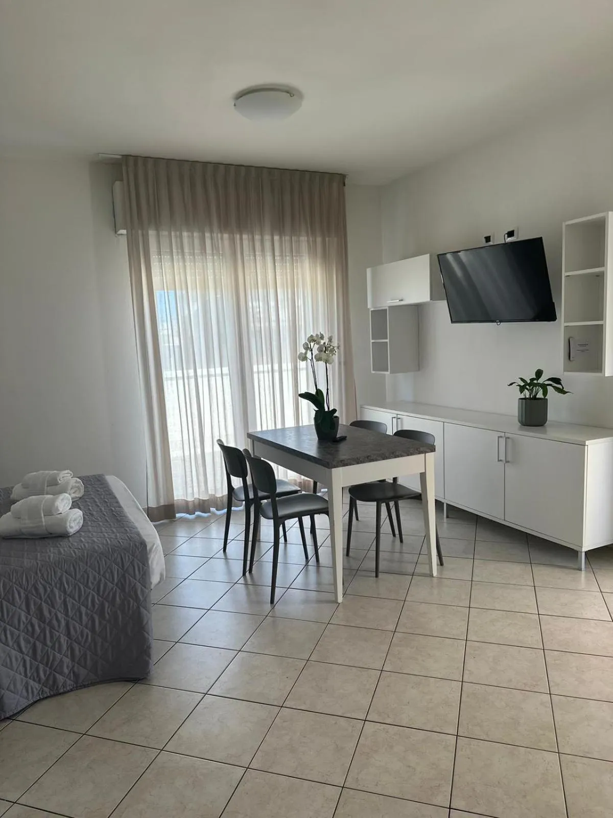 Seating area in Rimini Bay Suites&Residence