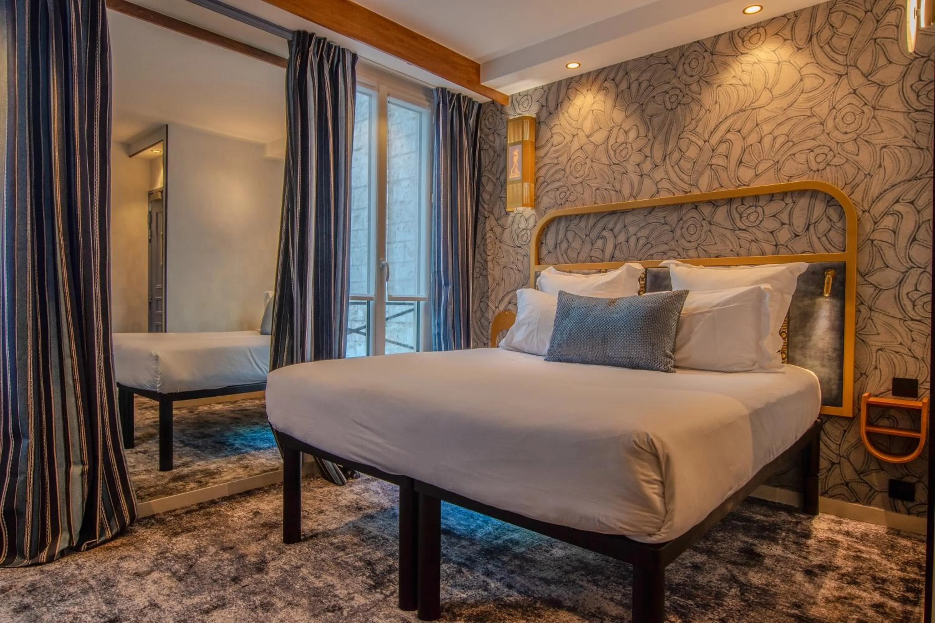 Bed in Hotel Du Cadran