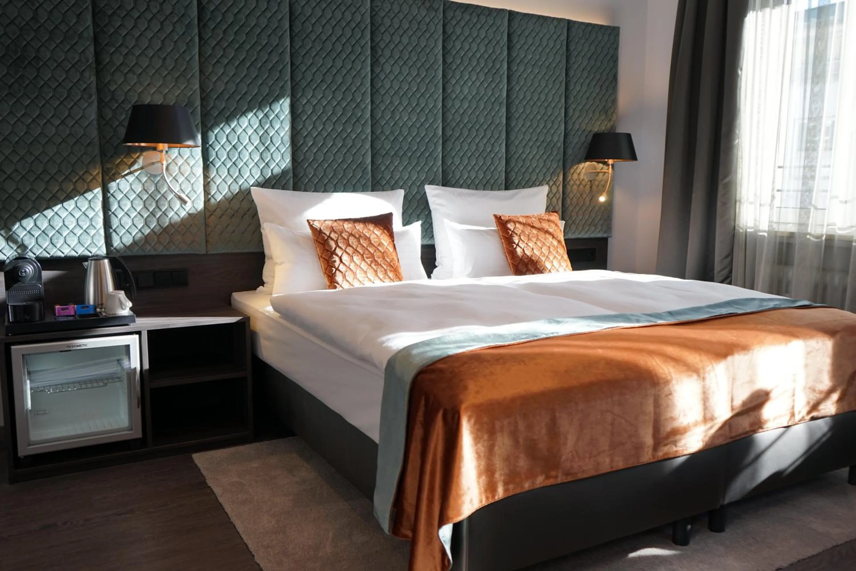 Property building, Bed in Boutique Hotel Germania