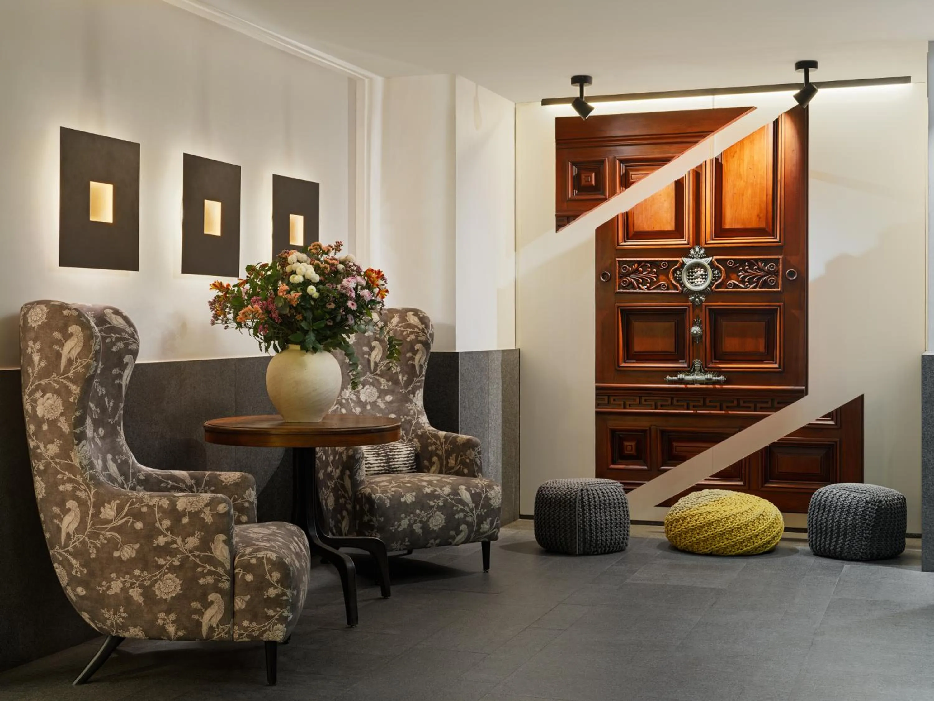 Lobby or reception in H10 Urquinaona Plaza