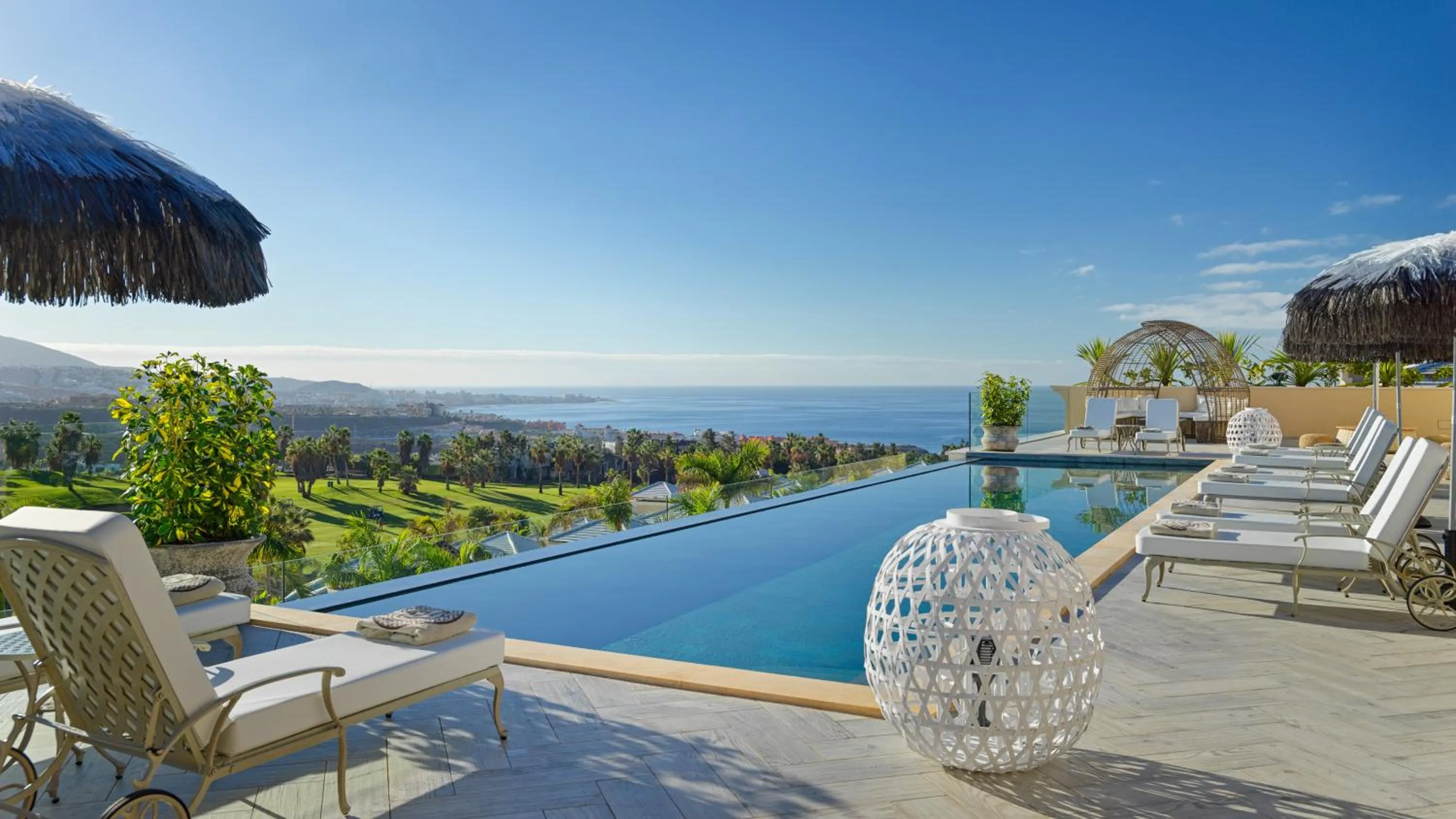 Swimming pool in Royal River, Luxury Hotel - Adults Only