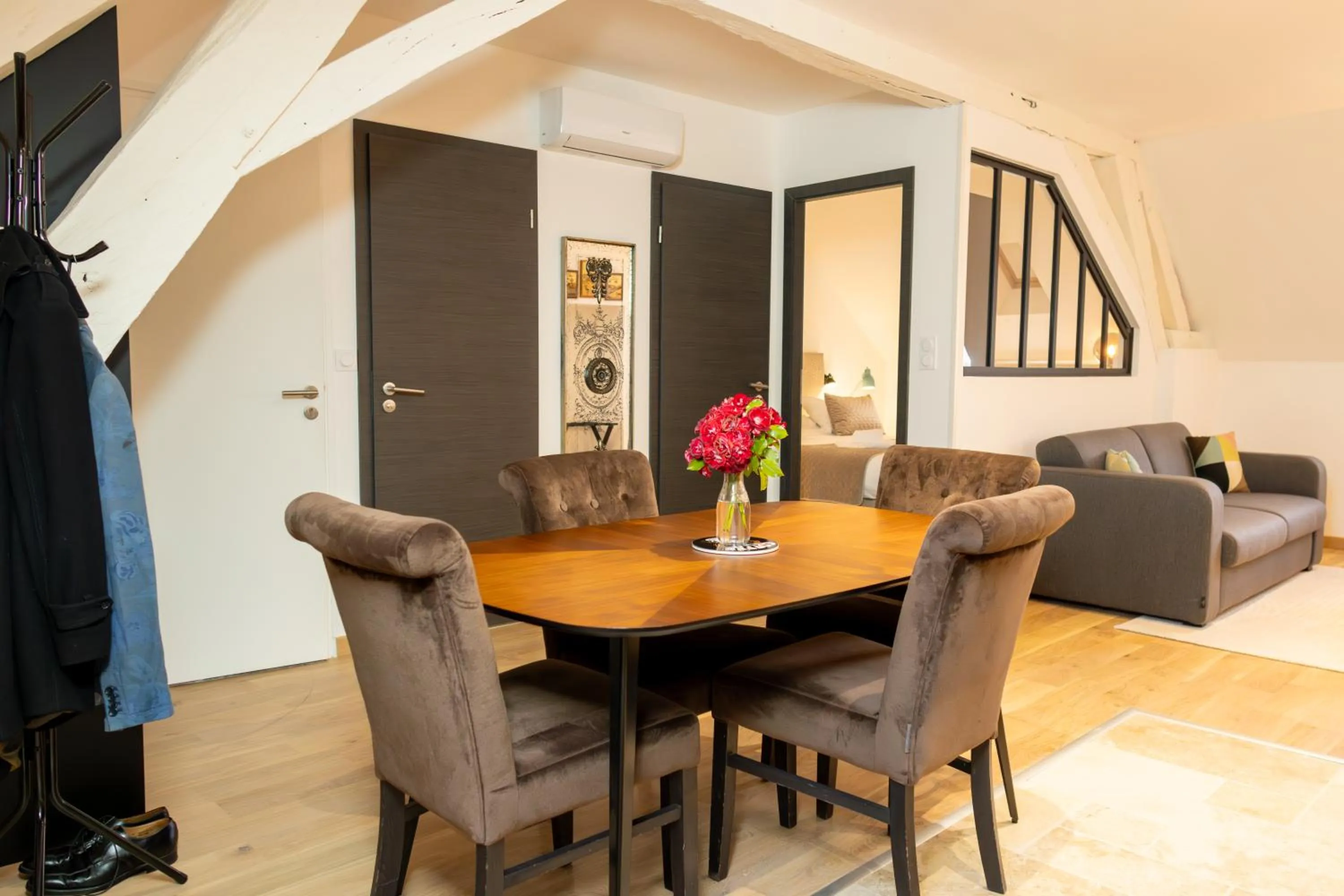 Seating area in Le Central Boutique Hôtel