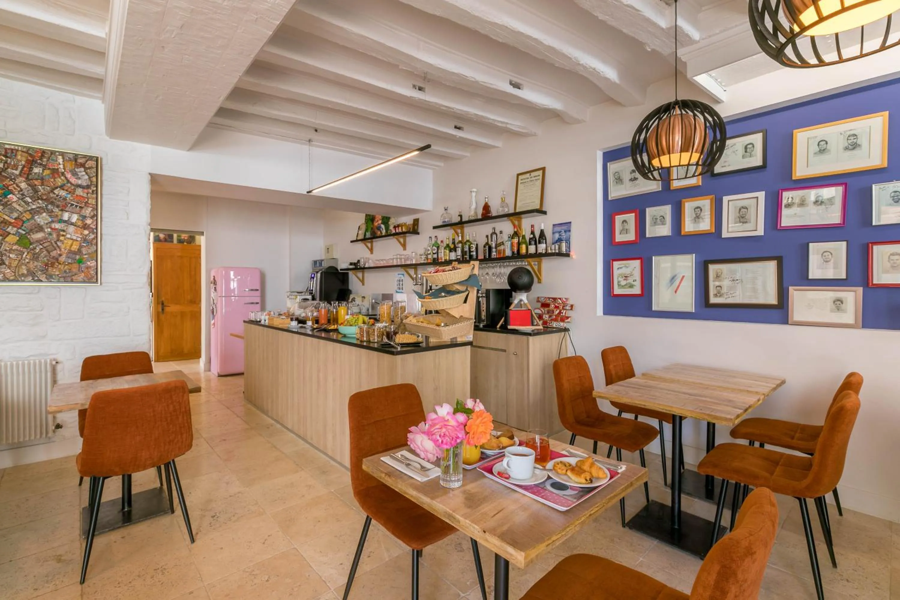 Breakfast in Le Central Boutique Hôtel