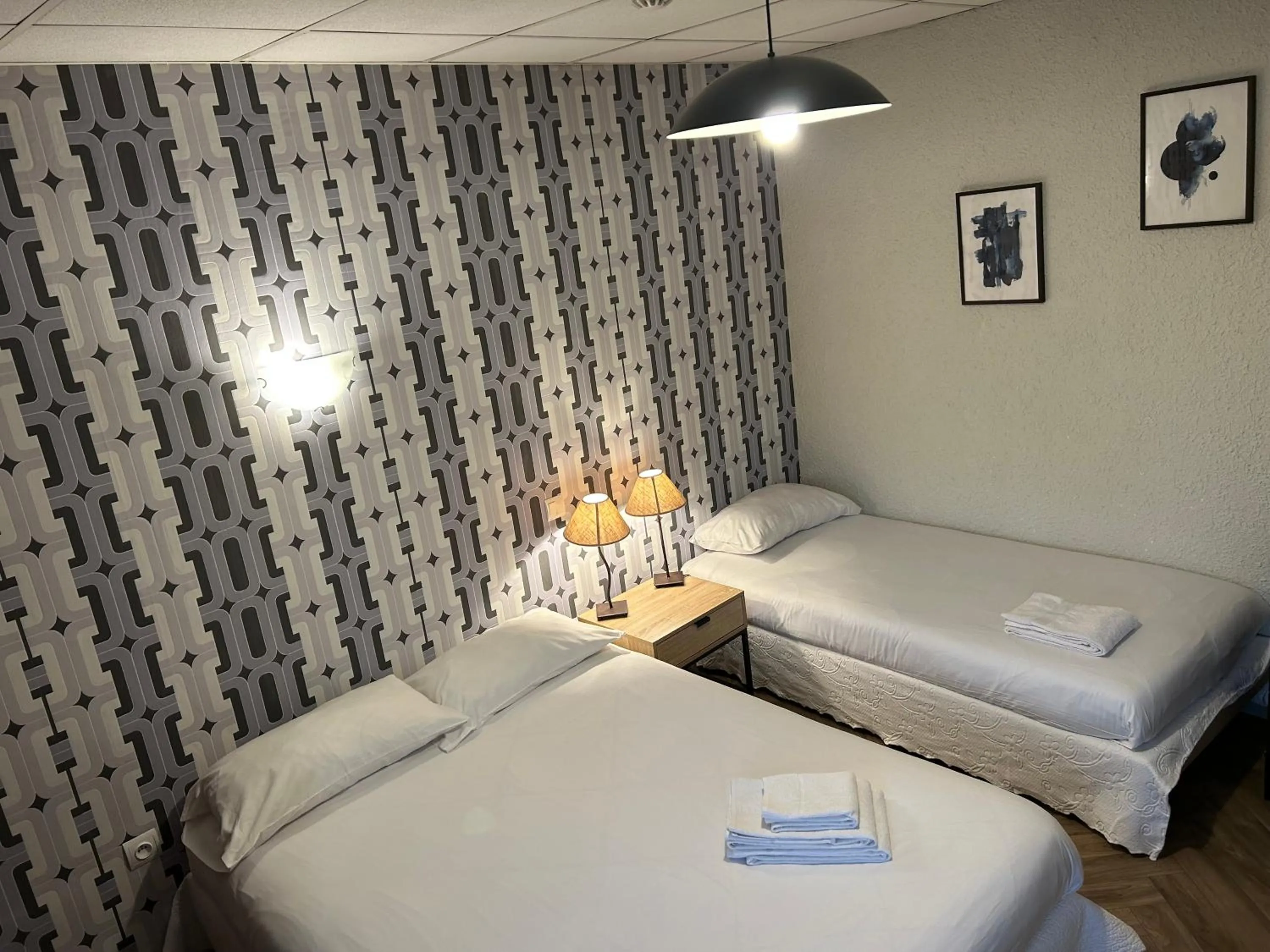 Bed in Initial by balladins, Hôtel Restaurant Broisin