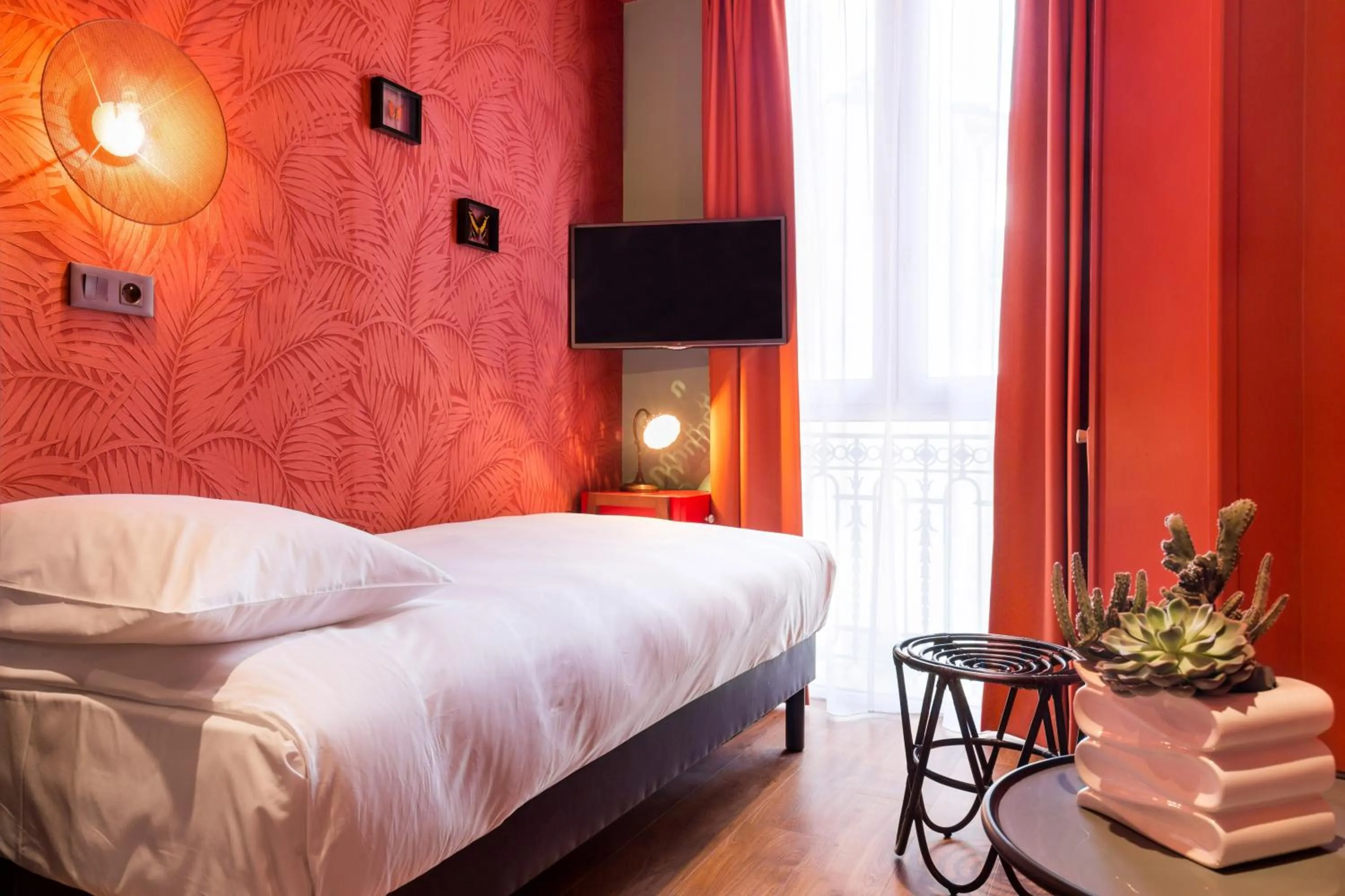 Bedroom, Bed in Villa Bougainville by Happyculture