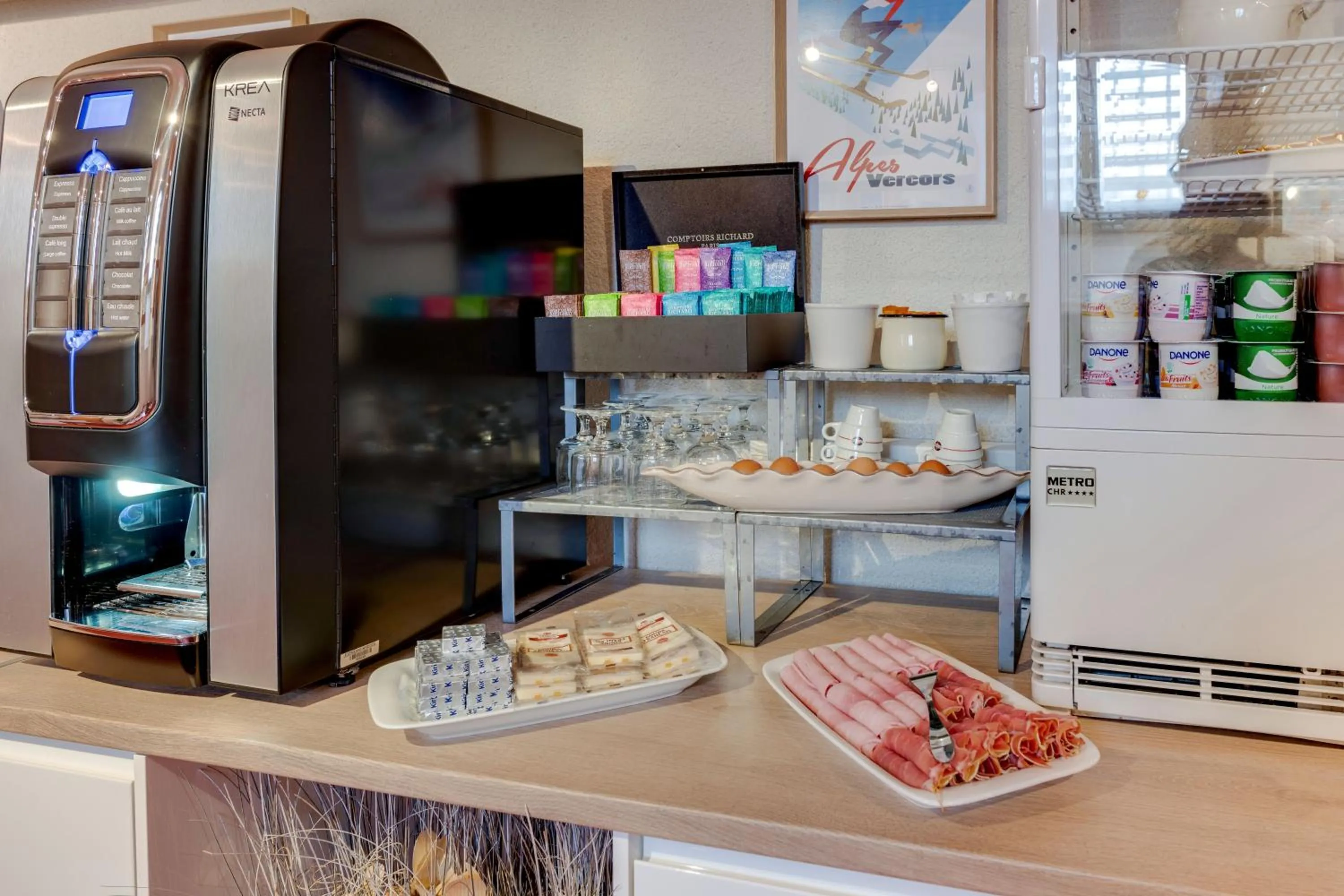Continental breakfast in Residhotel Le Central'Gare