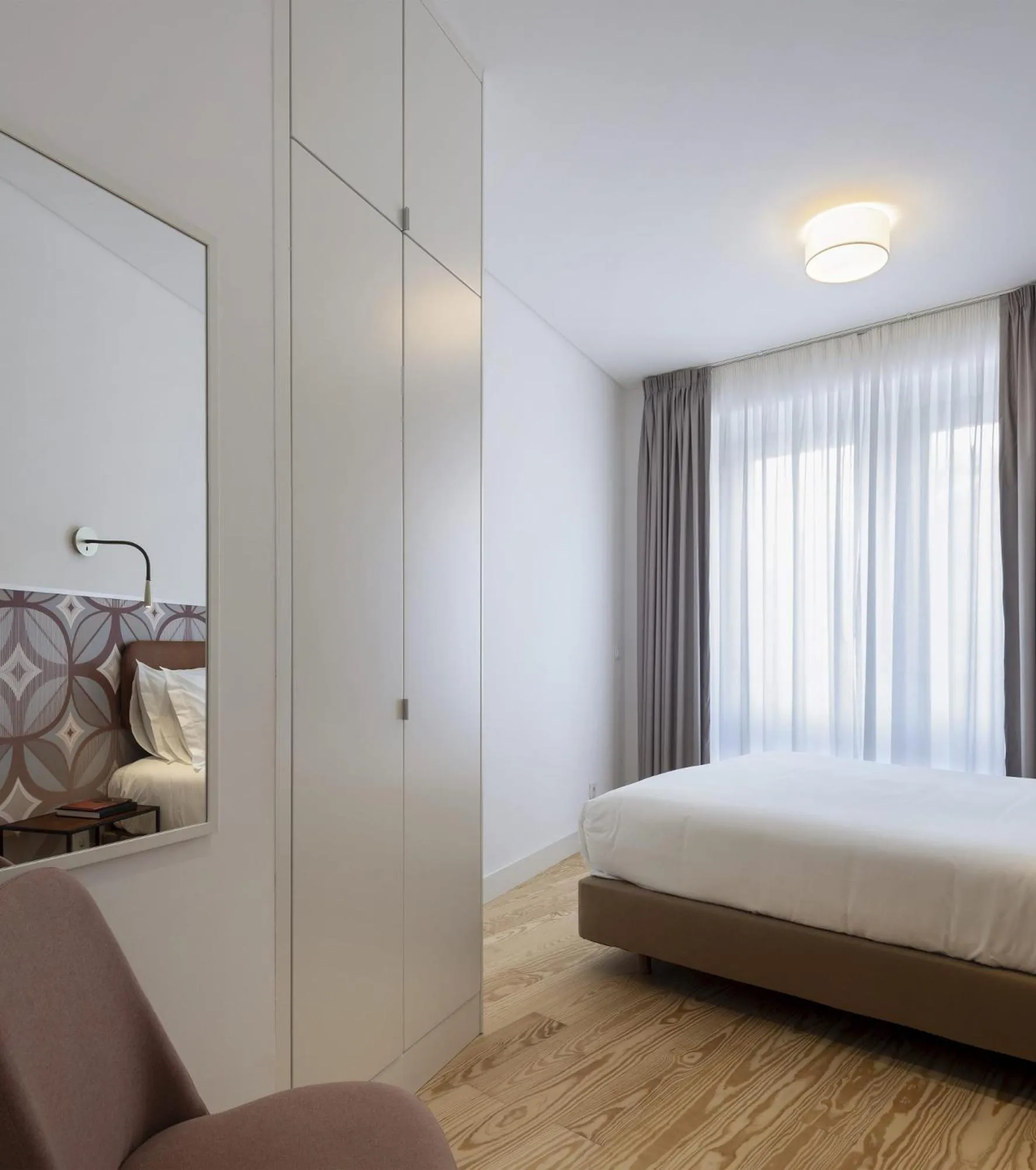Bedroom, Bed in Lisbon Serviced Apartments - Santos