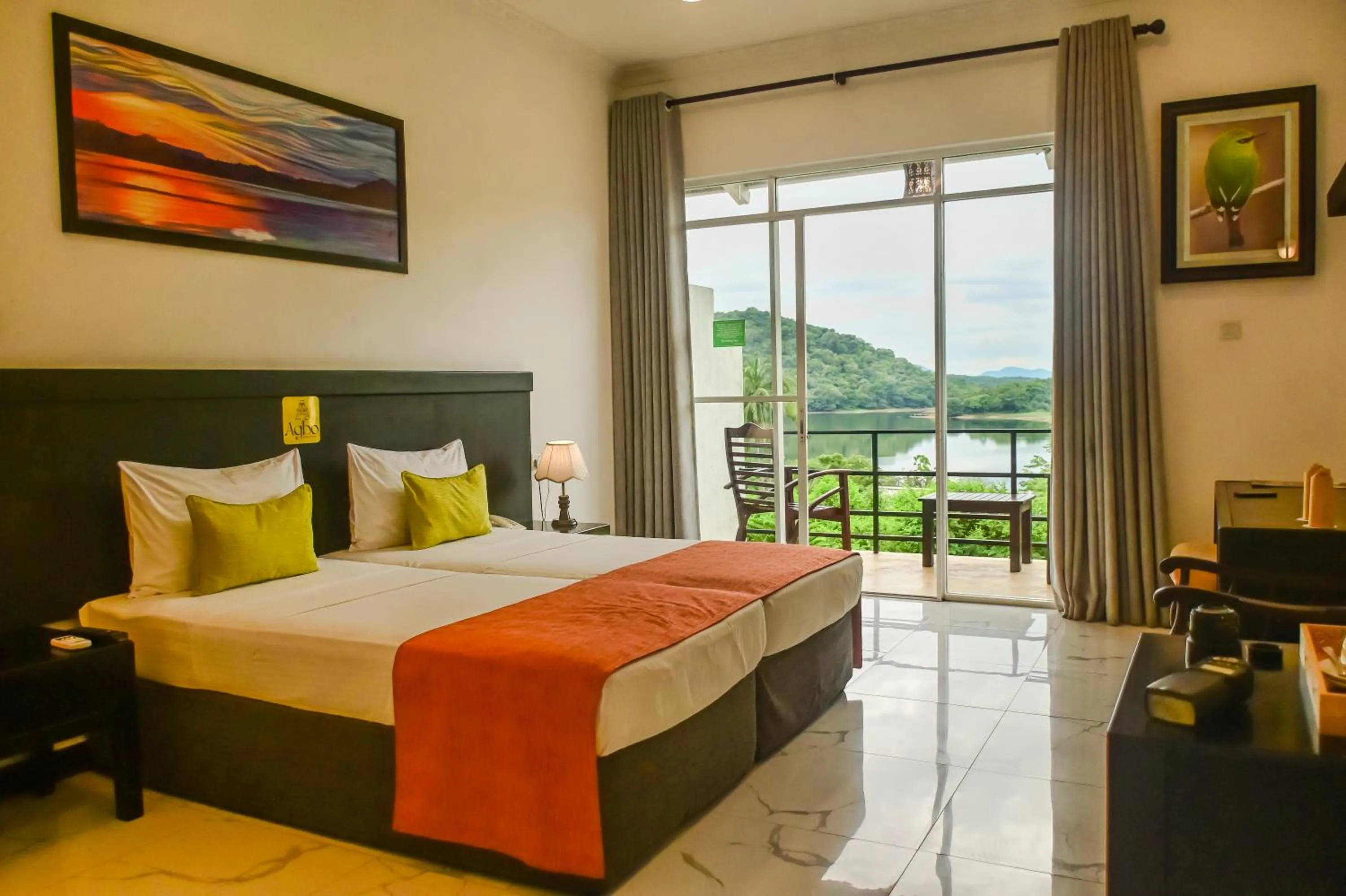 Bedroom, Bed in Agbo Hotel