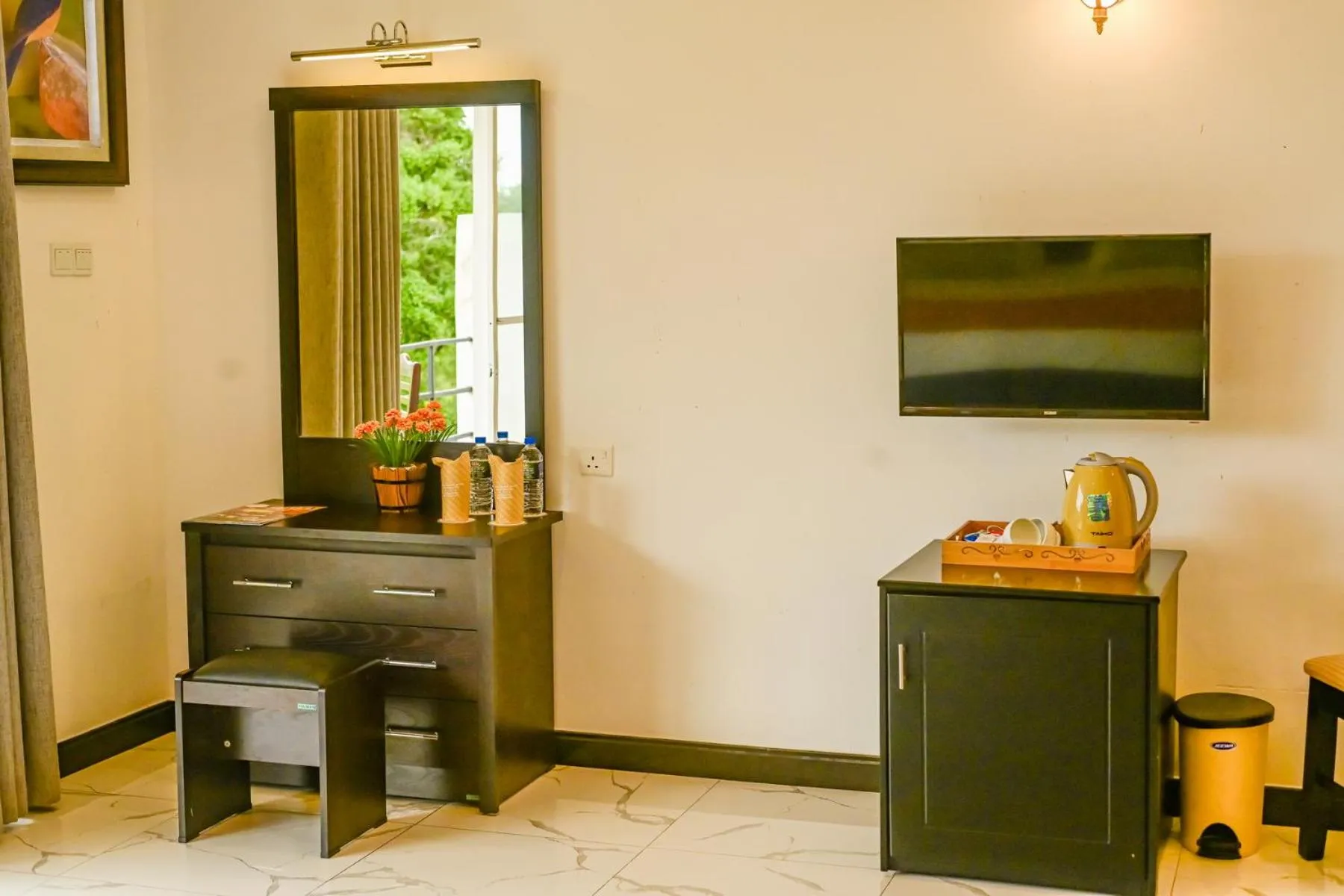 TV and multimedia in Agbo Hotel