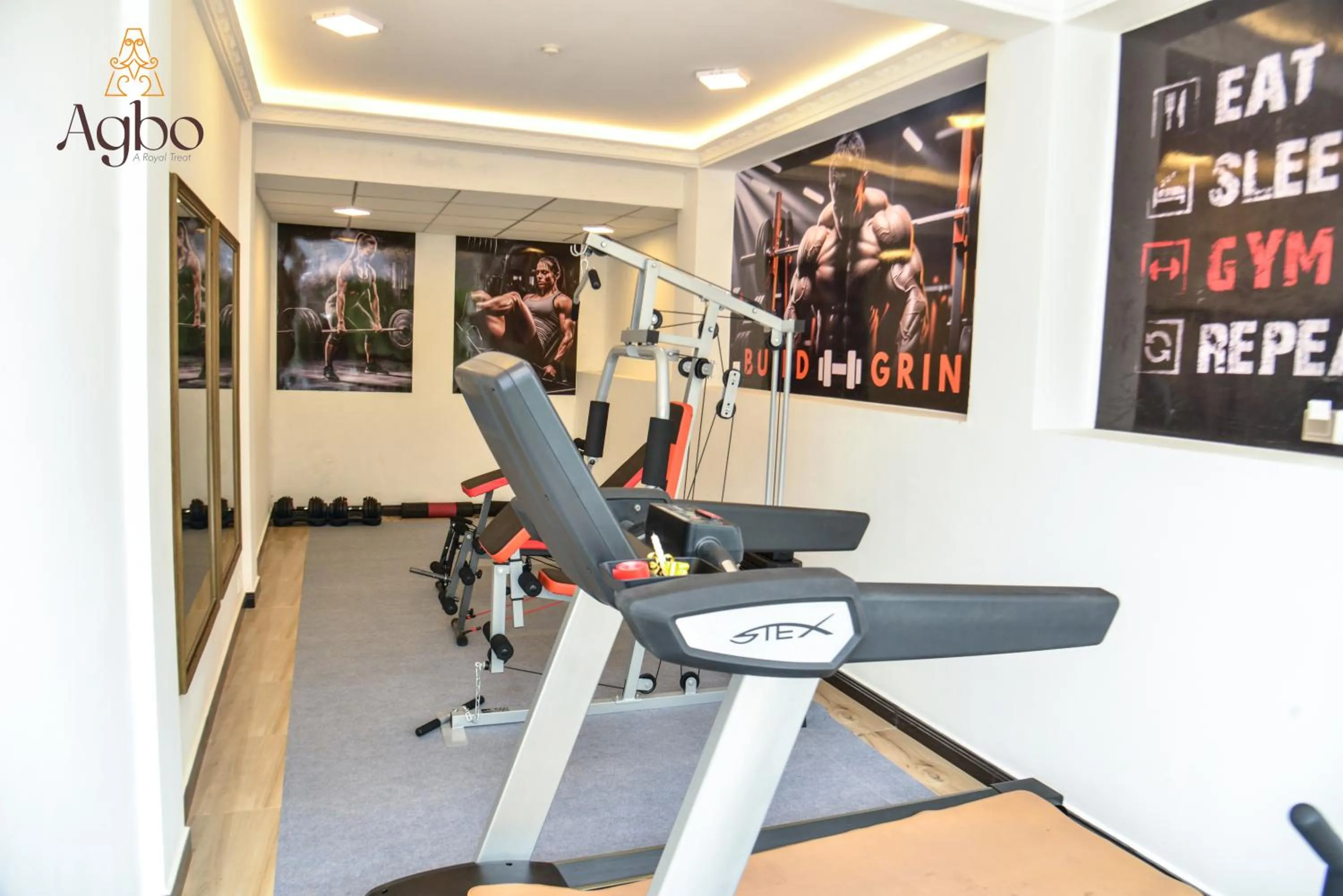 Fitness centre/facilities in Agbo Hotel