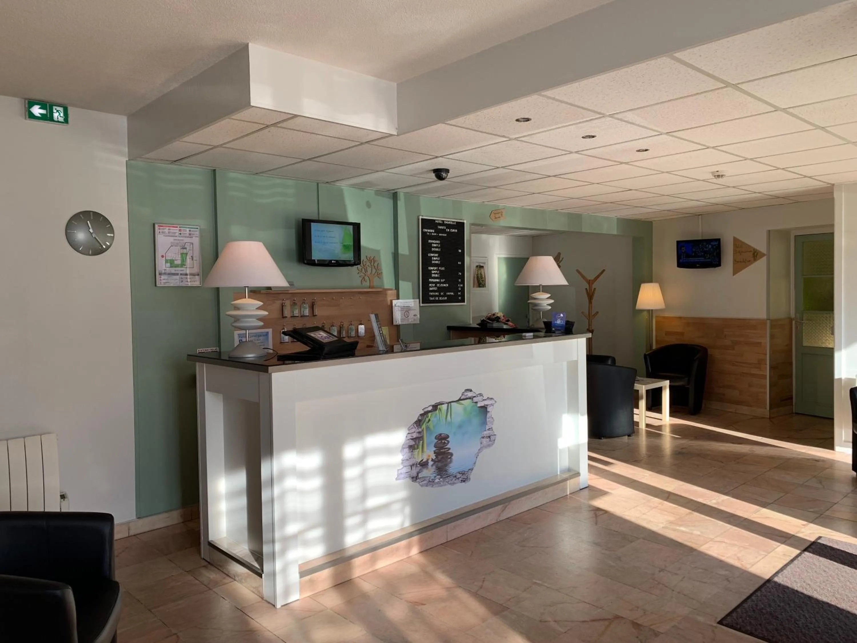 Lobby or reception in Hôtel Bagatelle