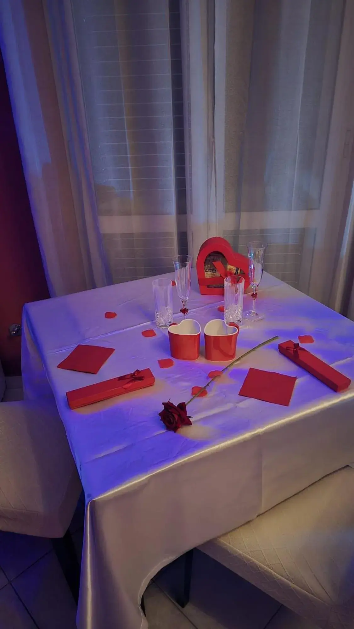 Suite with Mountain View in Andale SuiteSpa Suite with Mountain View in Andale SuiteSpa