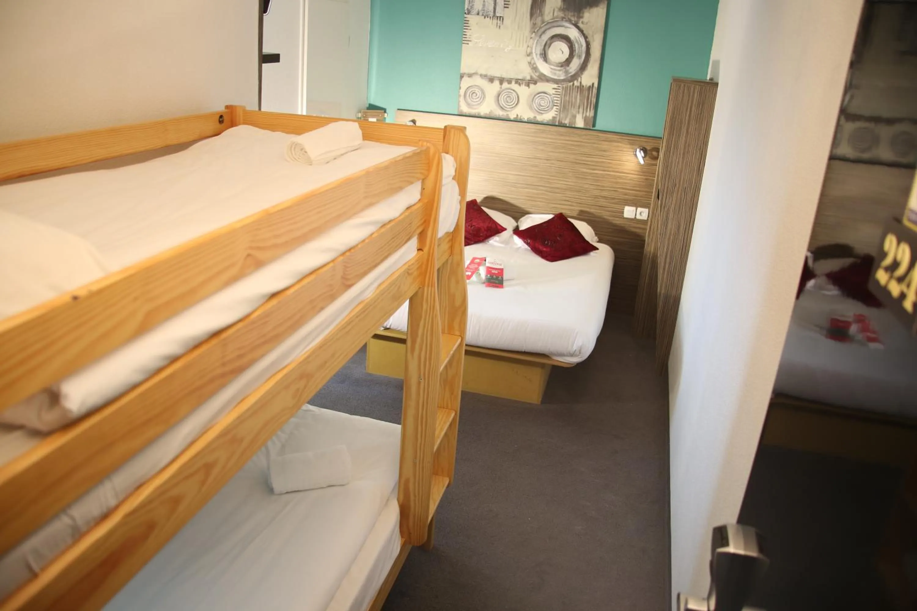 Bed in Fasthotel Lens Noyelles Godault