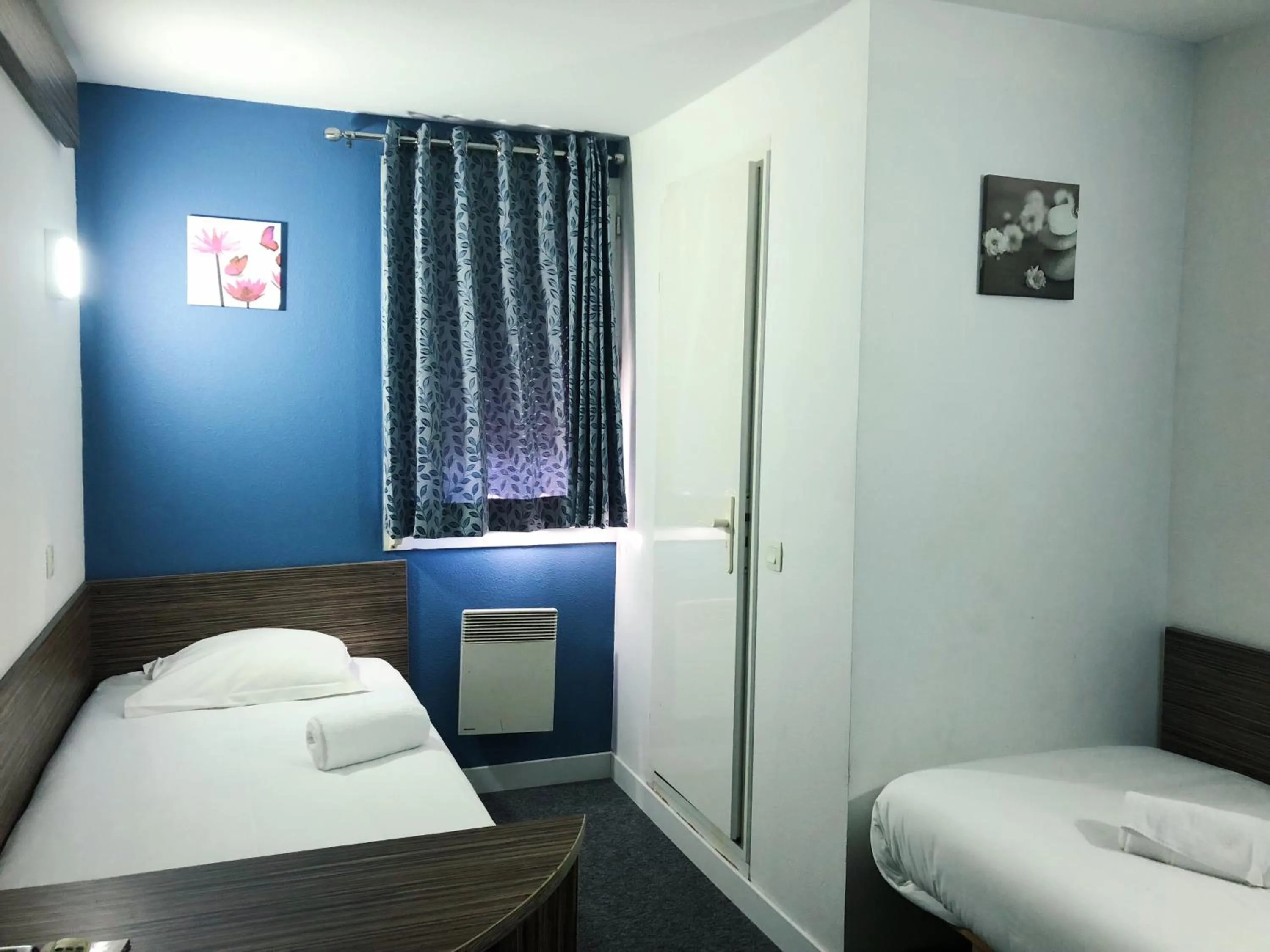 Bed in Fasthotel Lens Noyelles Godault