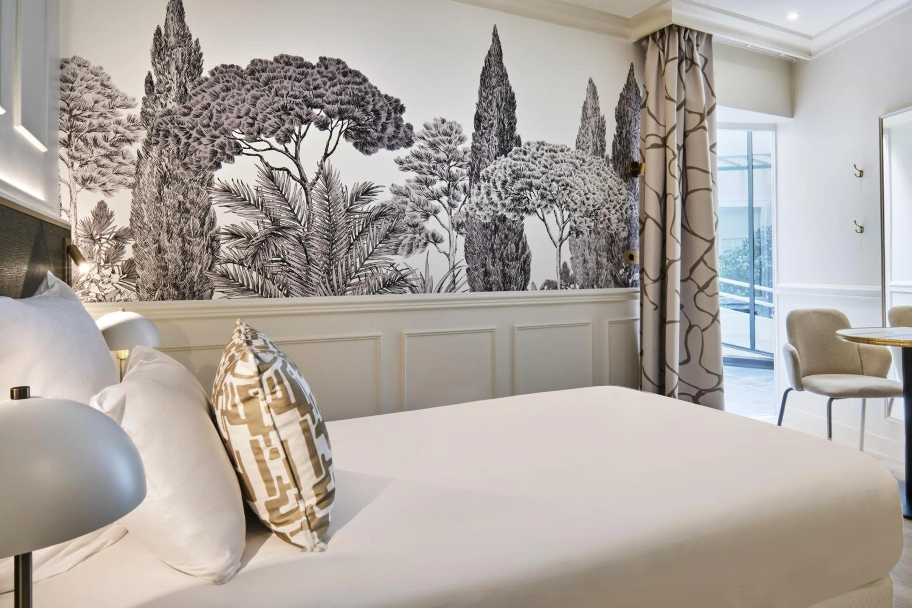 Bedroom, Bed in Posy Hotel by Happyculture