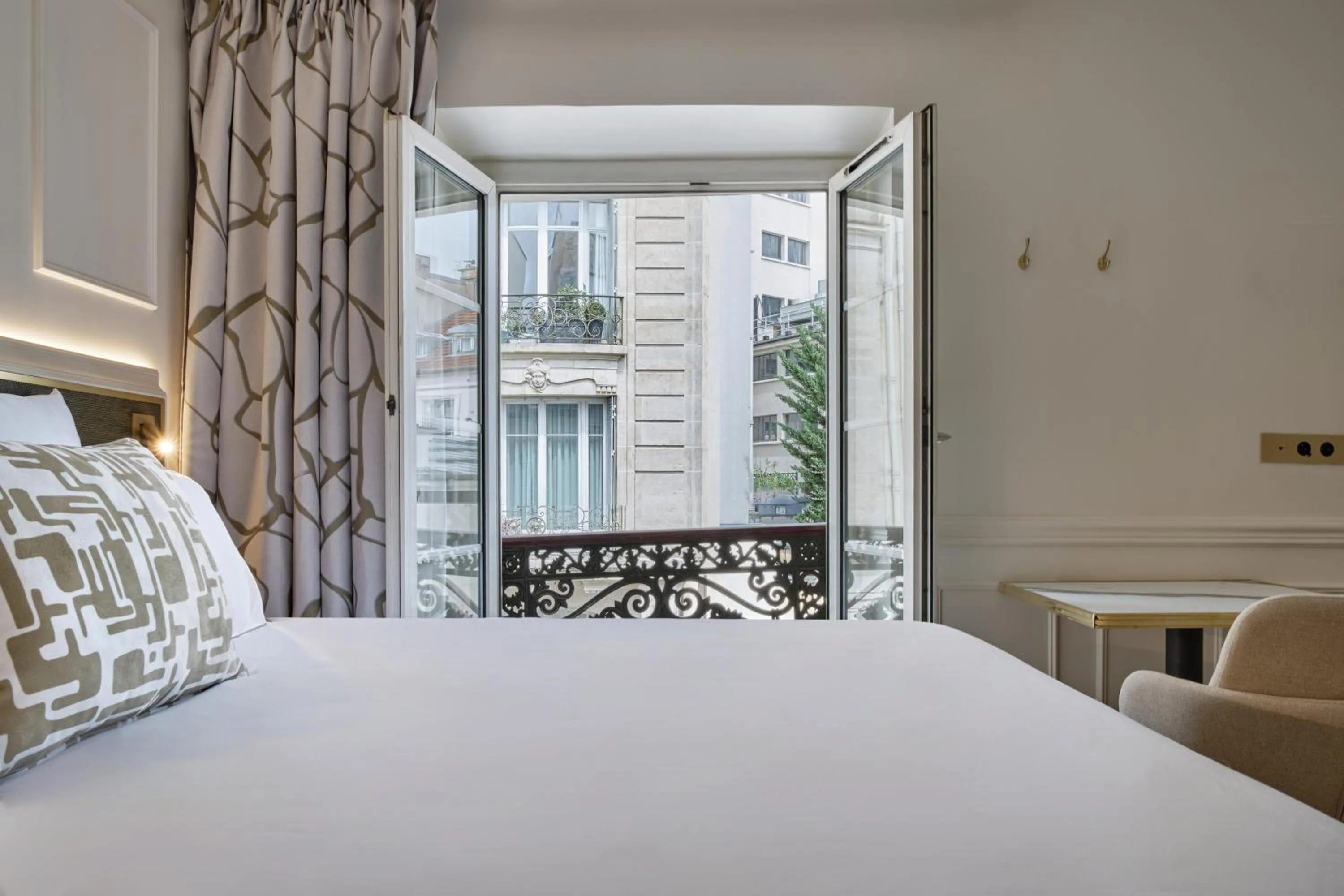 Bedroom, Bed in Posy Hotel by Happyculture