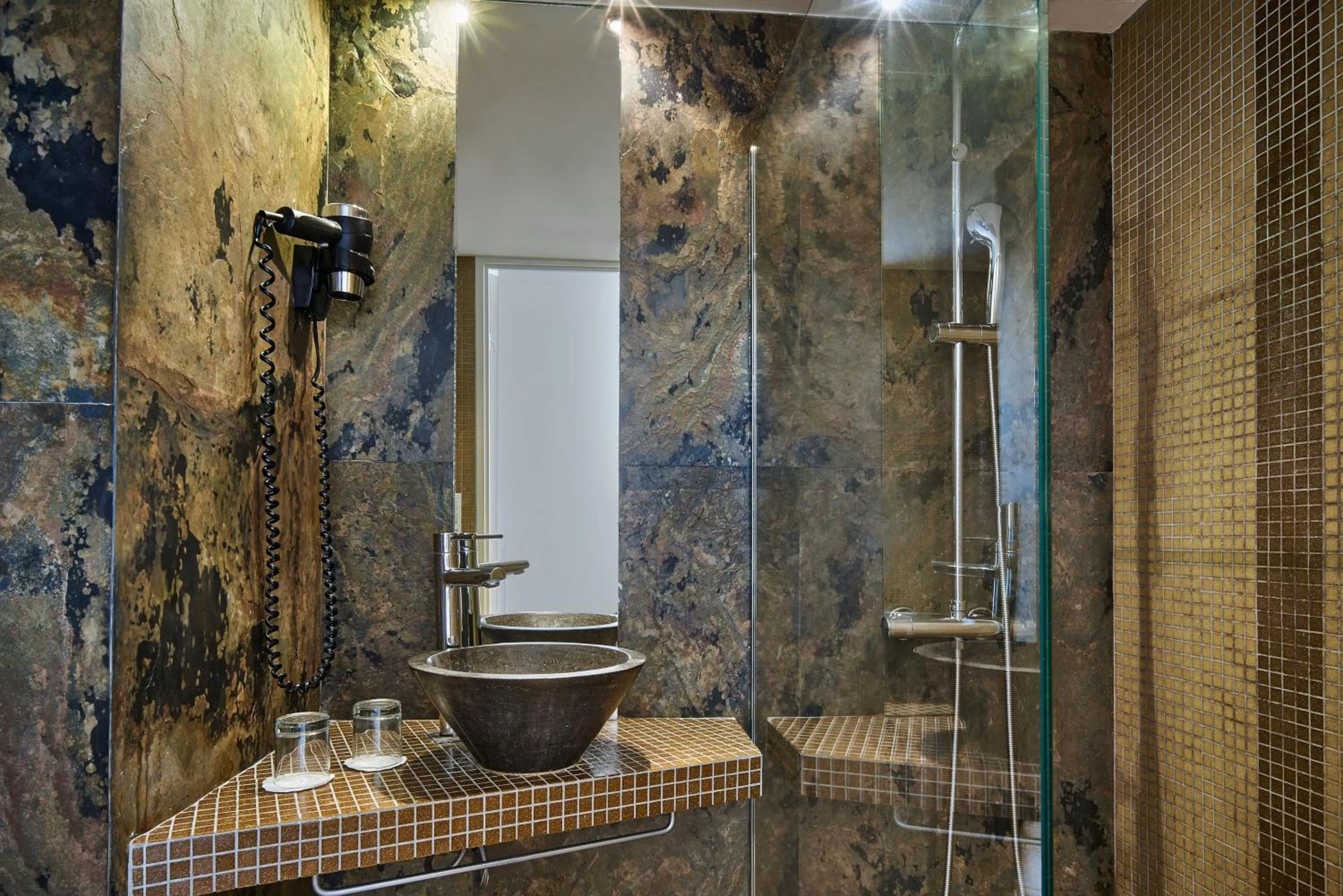 Classic Double Room in Hôtel Moulin Plaza by Happyculture