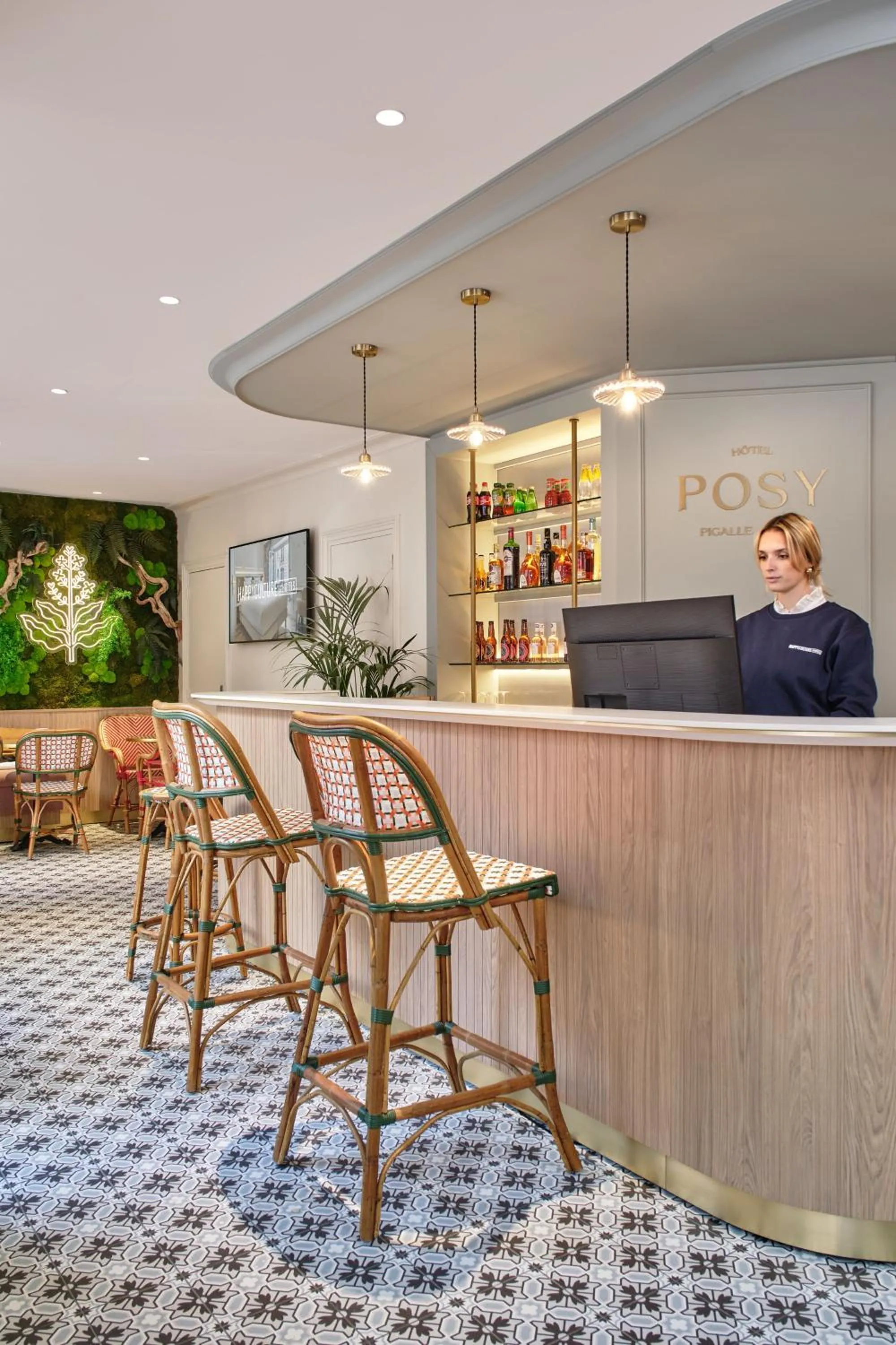 Lobby or reception in Posy Hotel by Happyculture