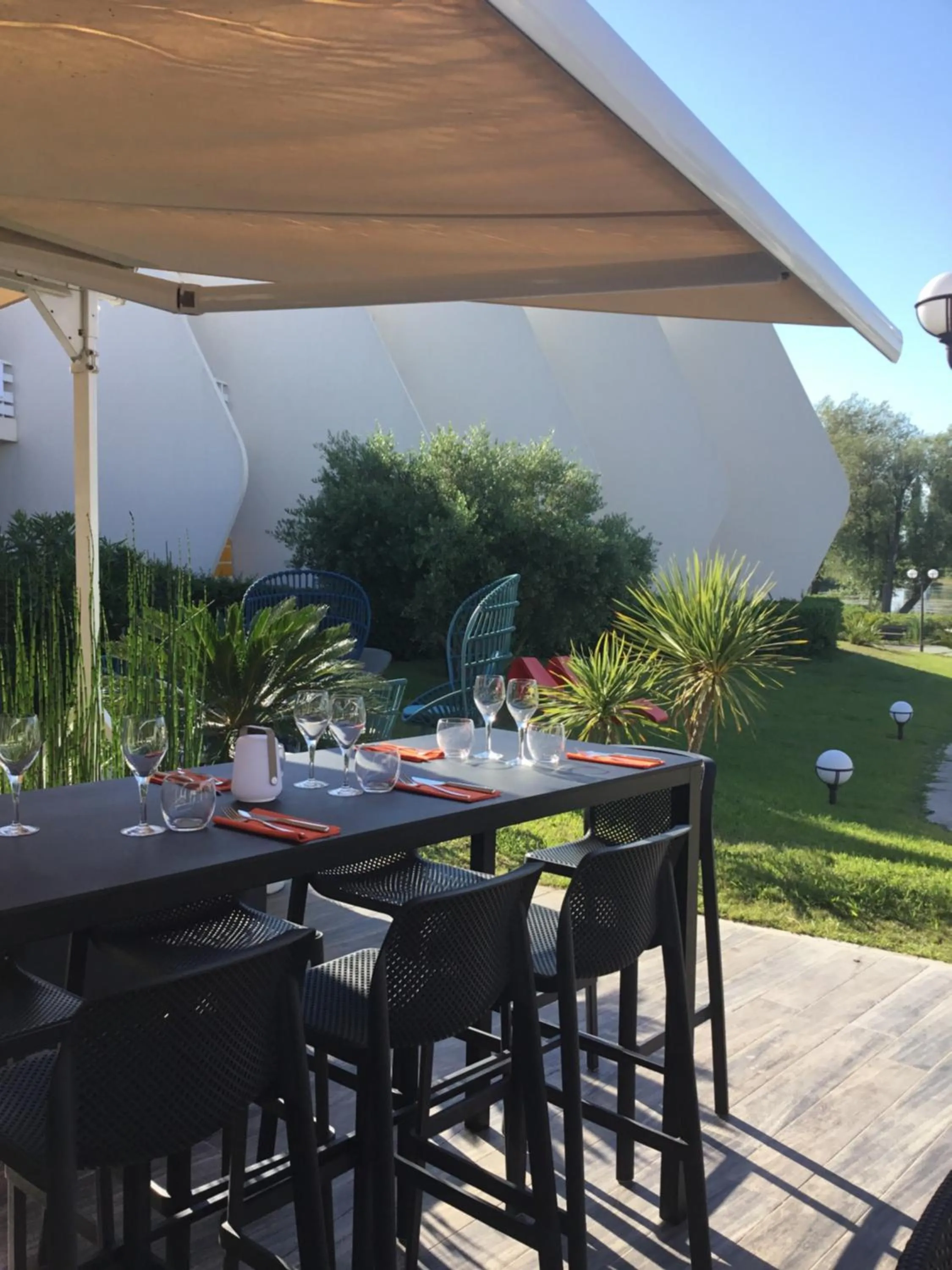 Restaurant/places to eat in Novotel La Grande Motte Golf