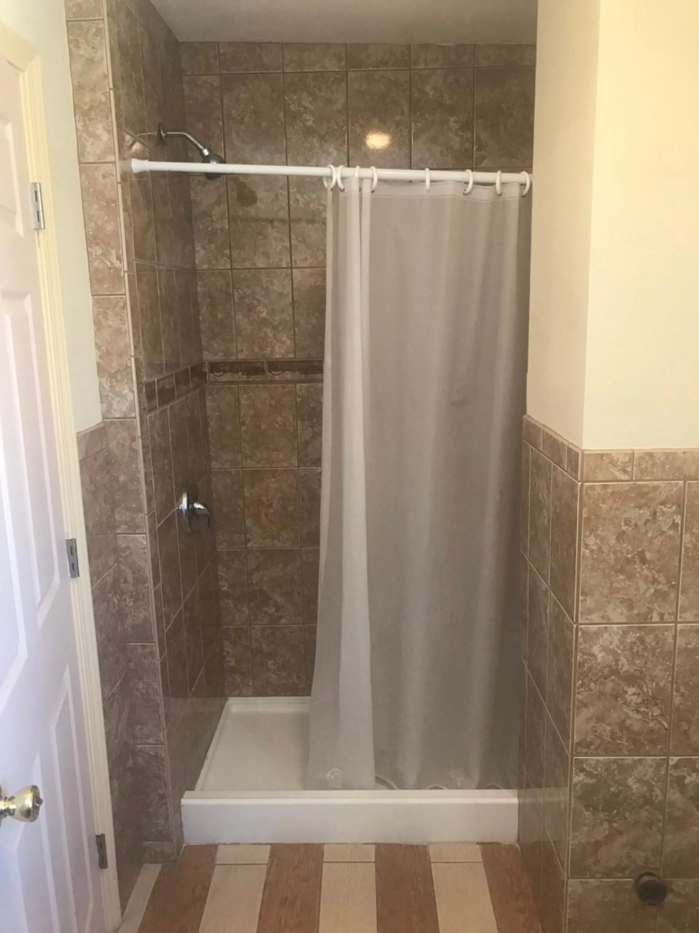 Shower in All 8 Motel