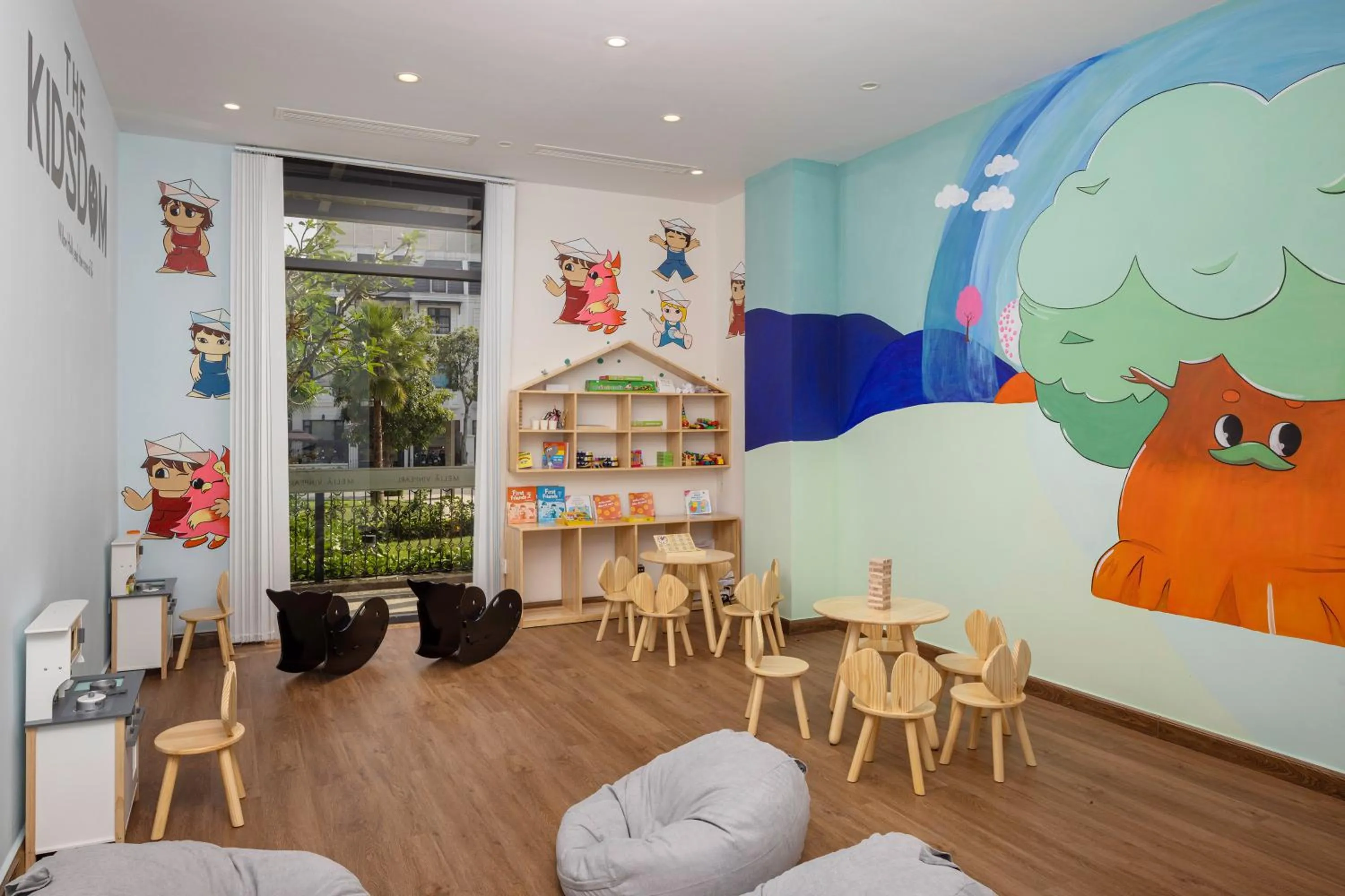 children in Meliá Vinpearl Hai Phong Rivera