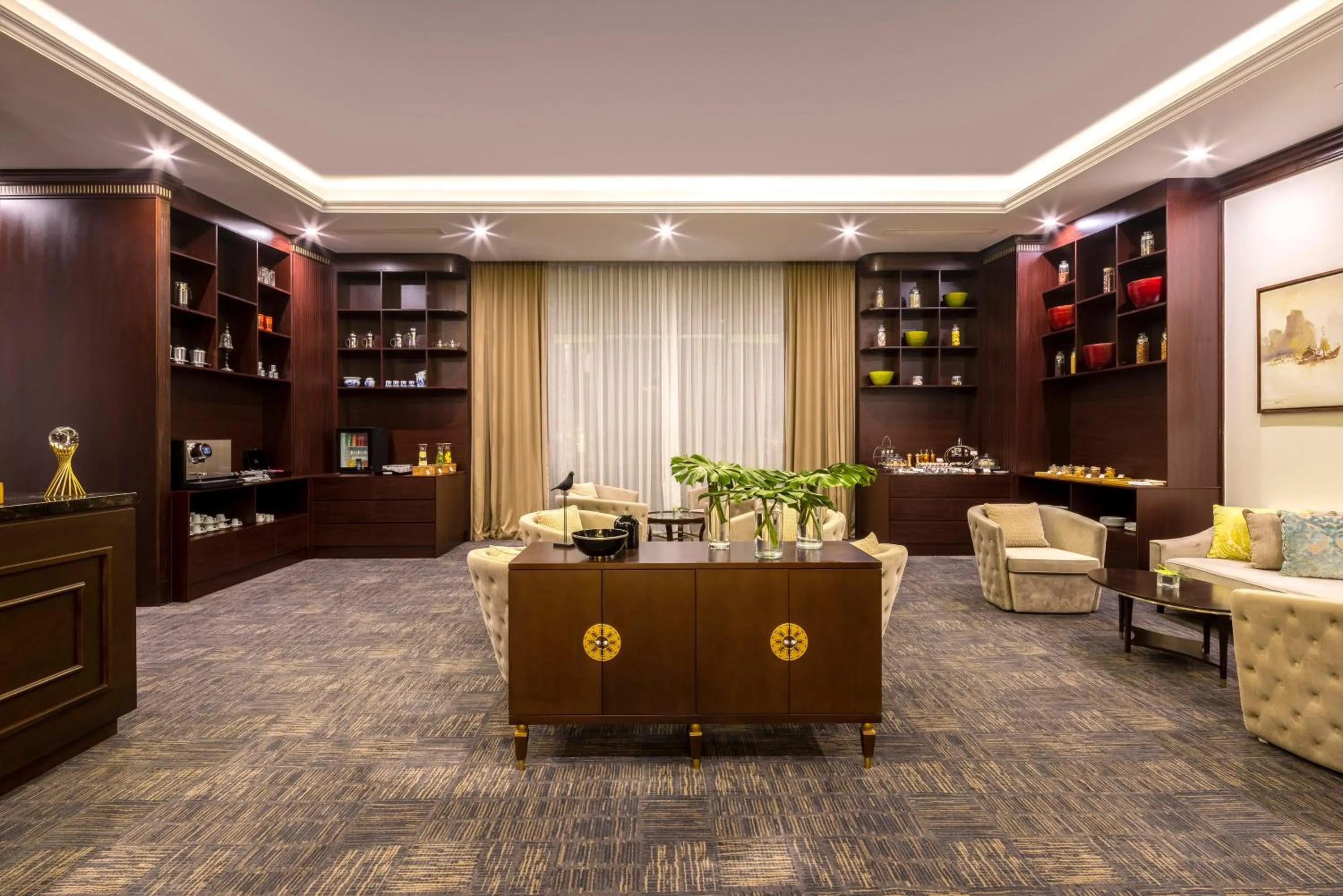 Living room in Meliá Vinpearl Hai Phong Rivera