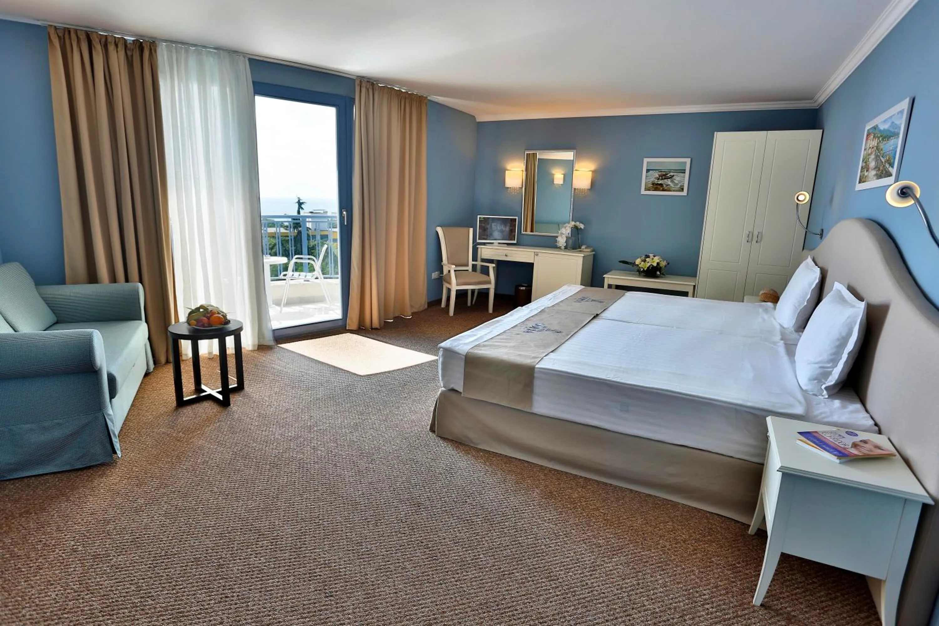 Sea view, Bed in Sofia Hotel - All Inclusive & Private Beach