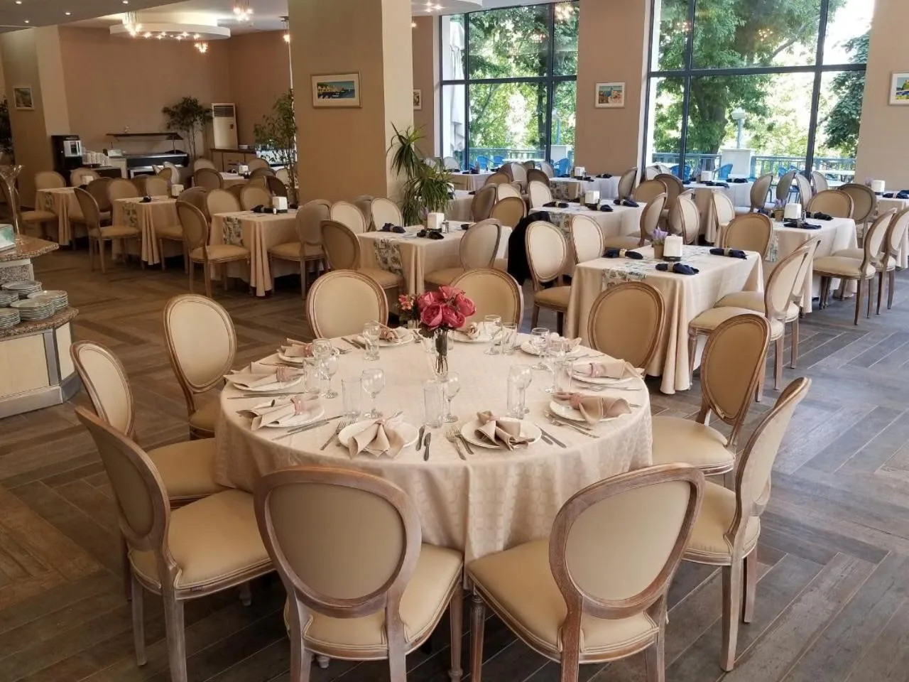 Restaurant/places to eat in Sofia Hotel - All Inclusive & Private Beach