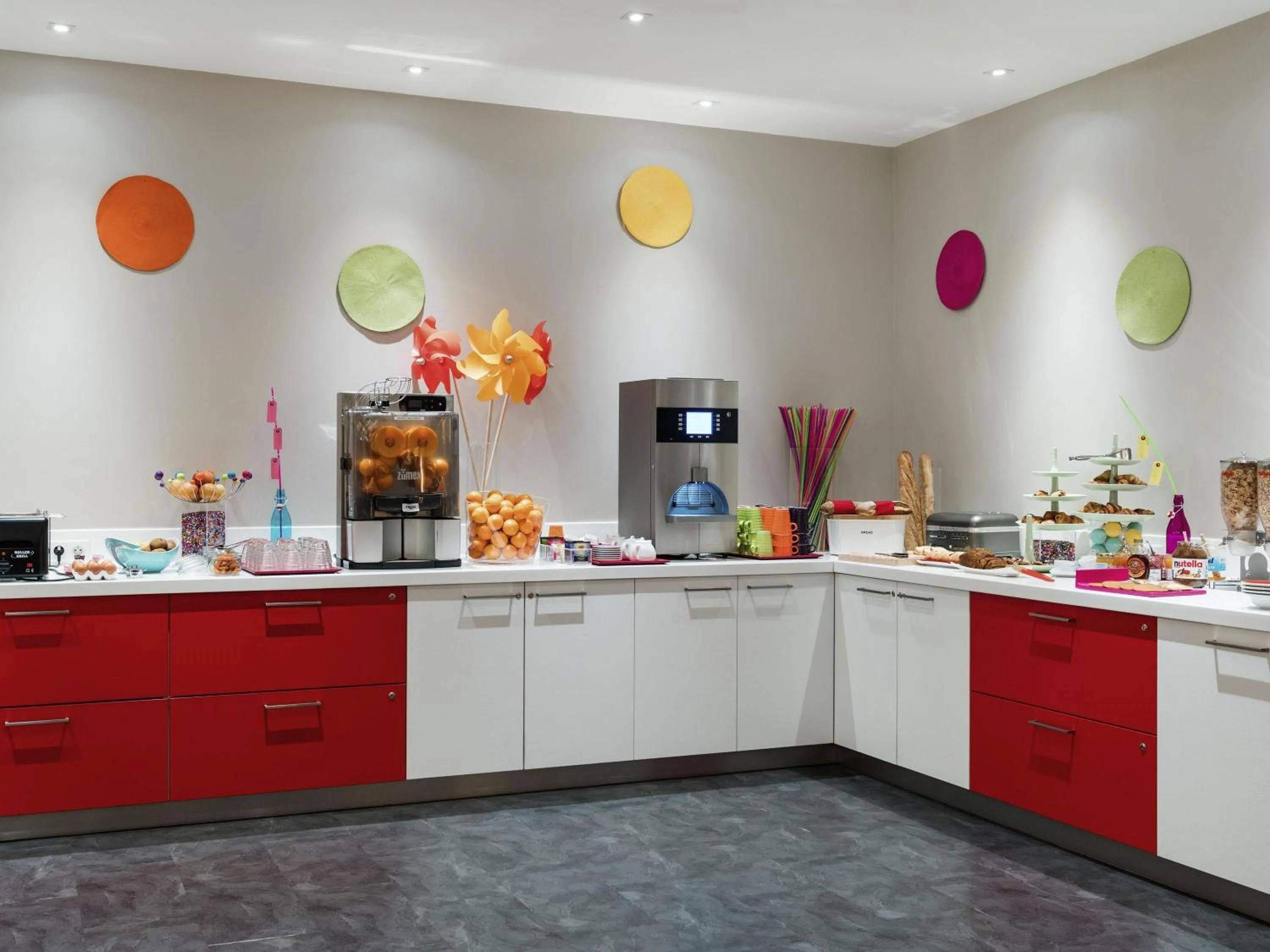 Breakfast in ibis Styles Poitiers Centre