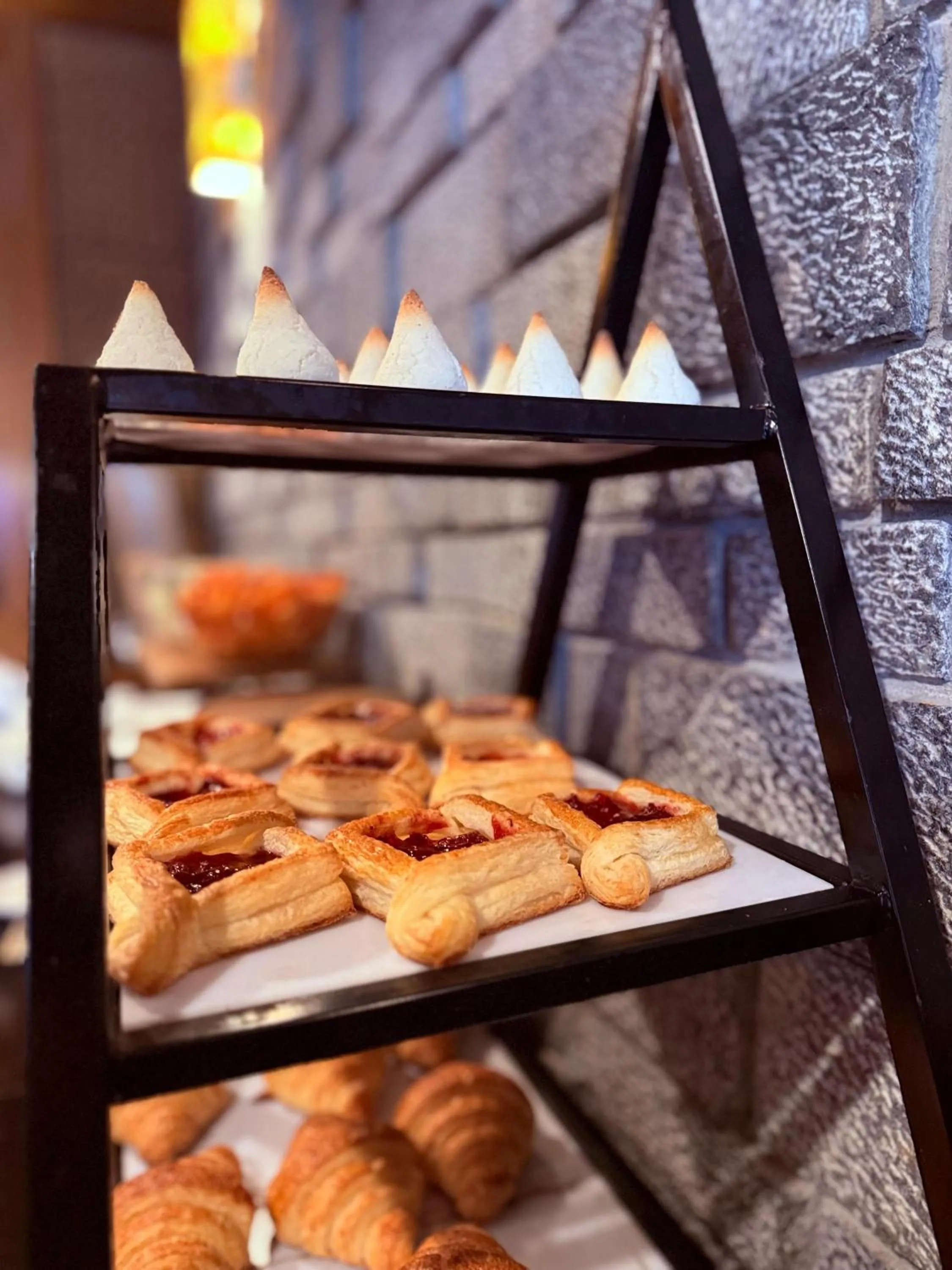 Food in The Vintage Gulmarg