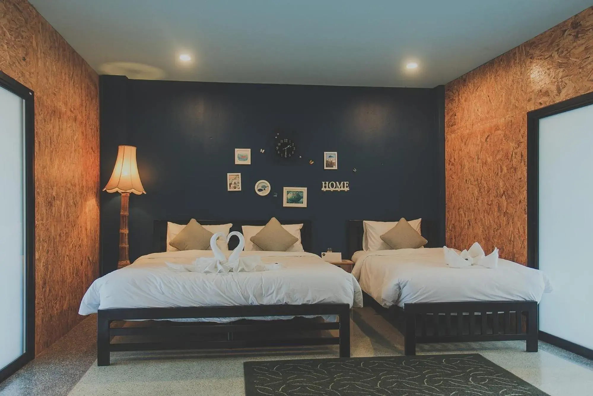 Deluxe Family Room in Chill Vibe Hostel Deluxe Family Room in Chill Vibe Hostel