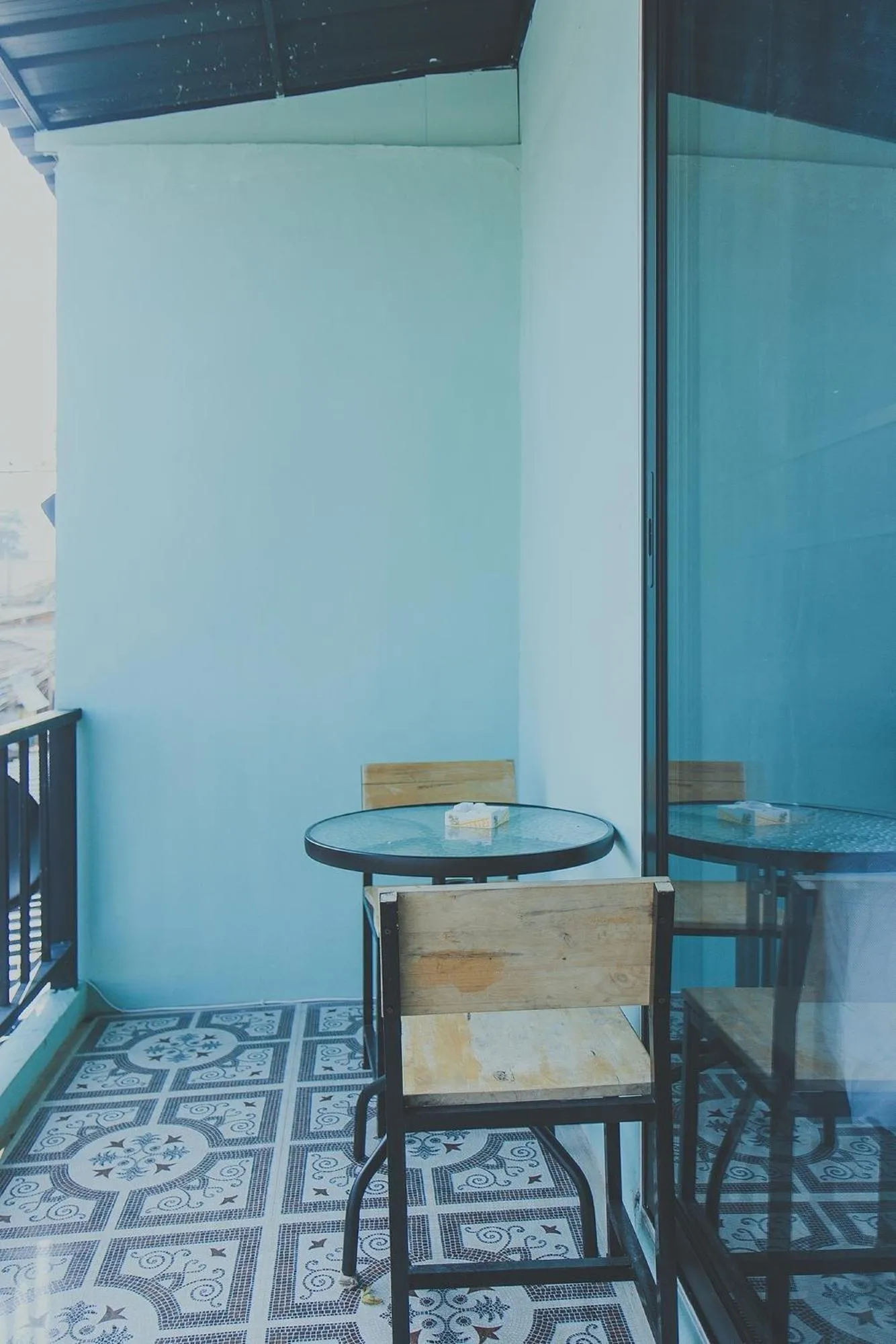 Balcony/Terrace, Dining Area in Chill Vibe Hostel