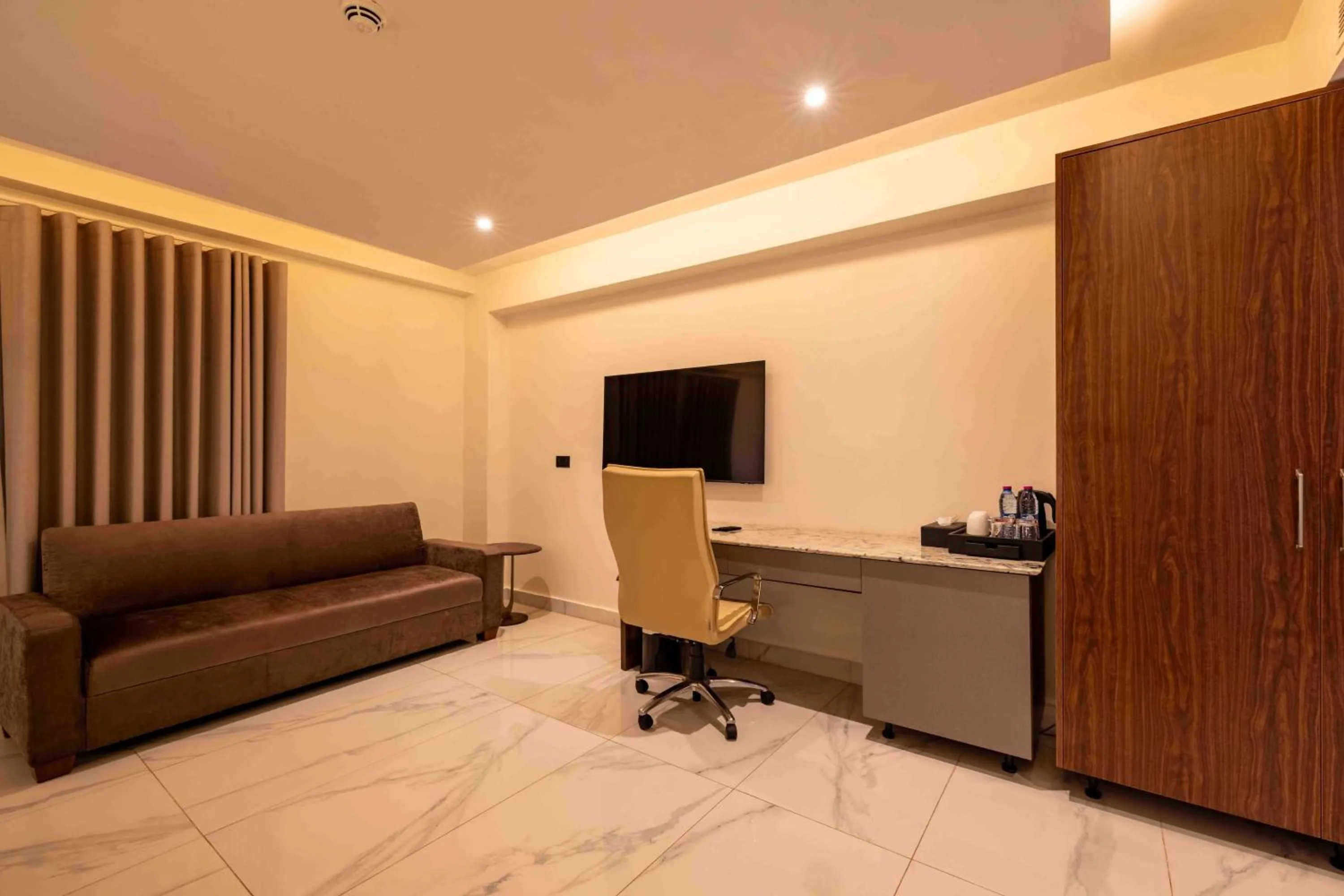 Bedroom in The Palms by Eagles Airport City