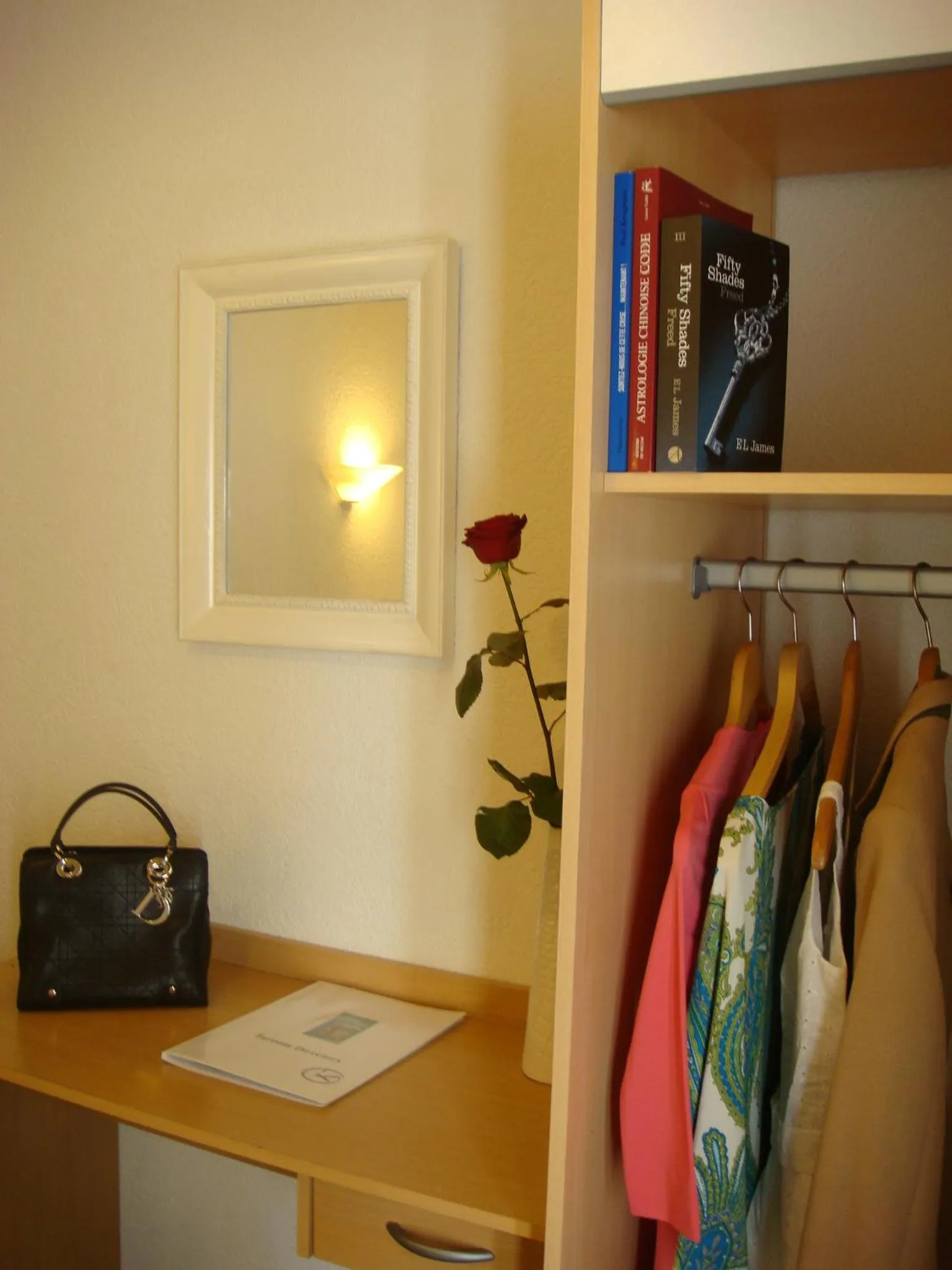 Decorative detail in Little Palace