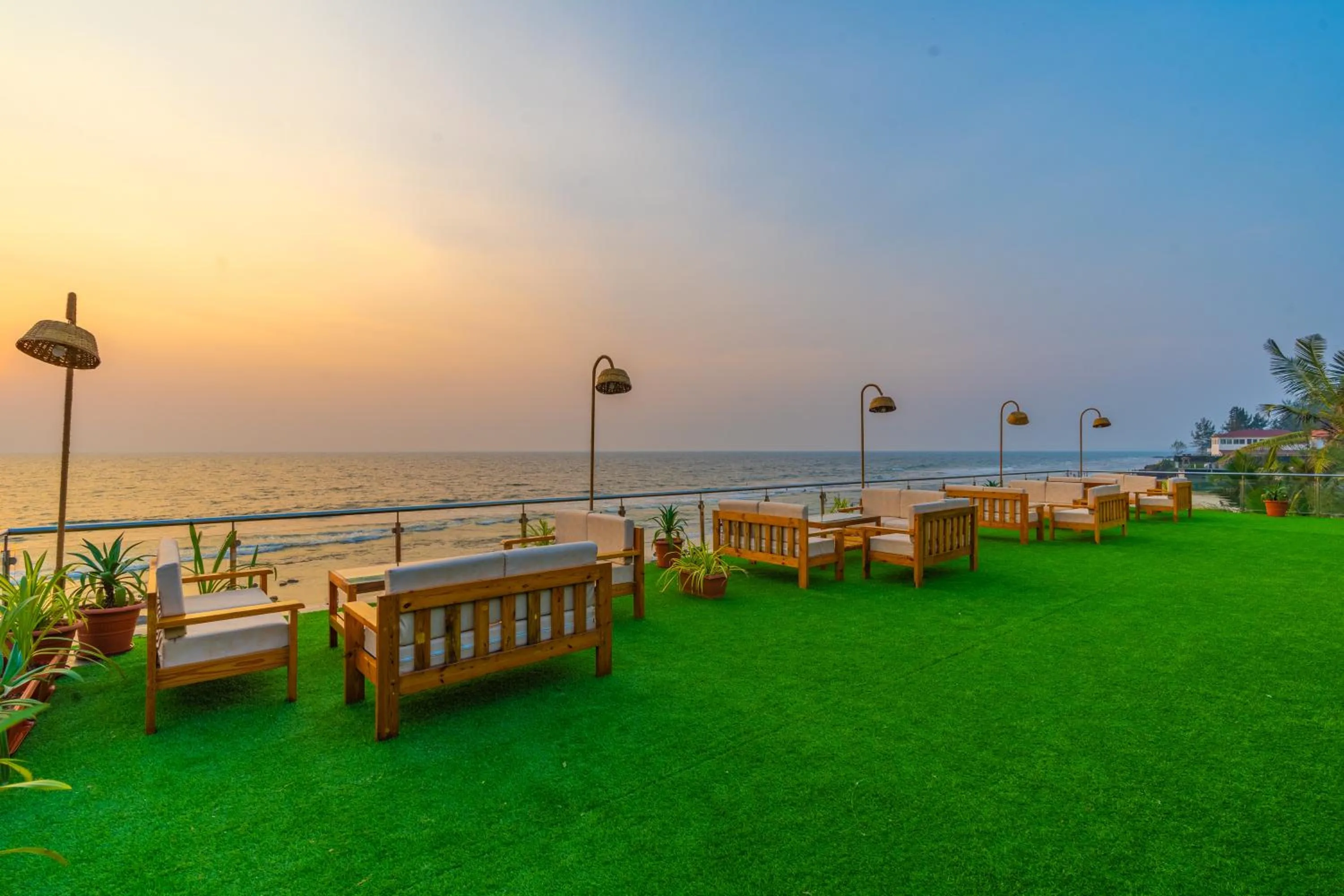 Property building in La Cabana Beach & Spa, By Ashvem Beach