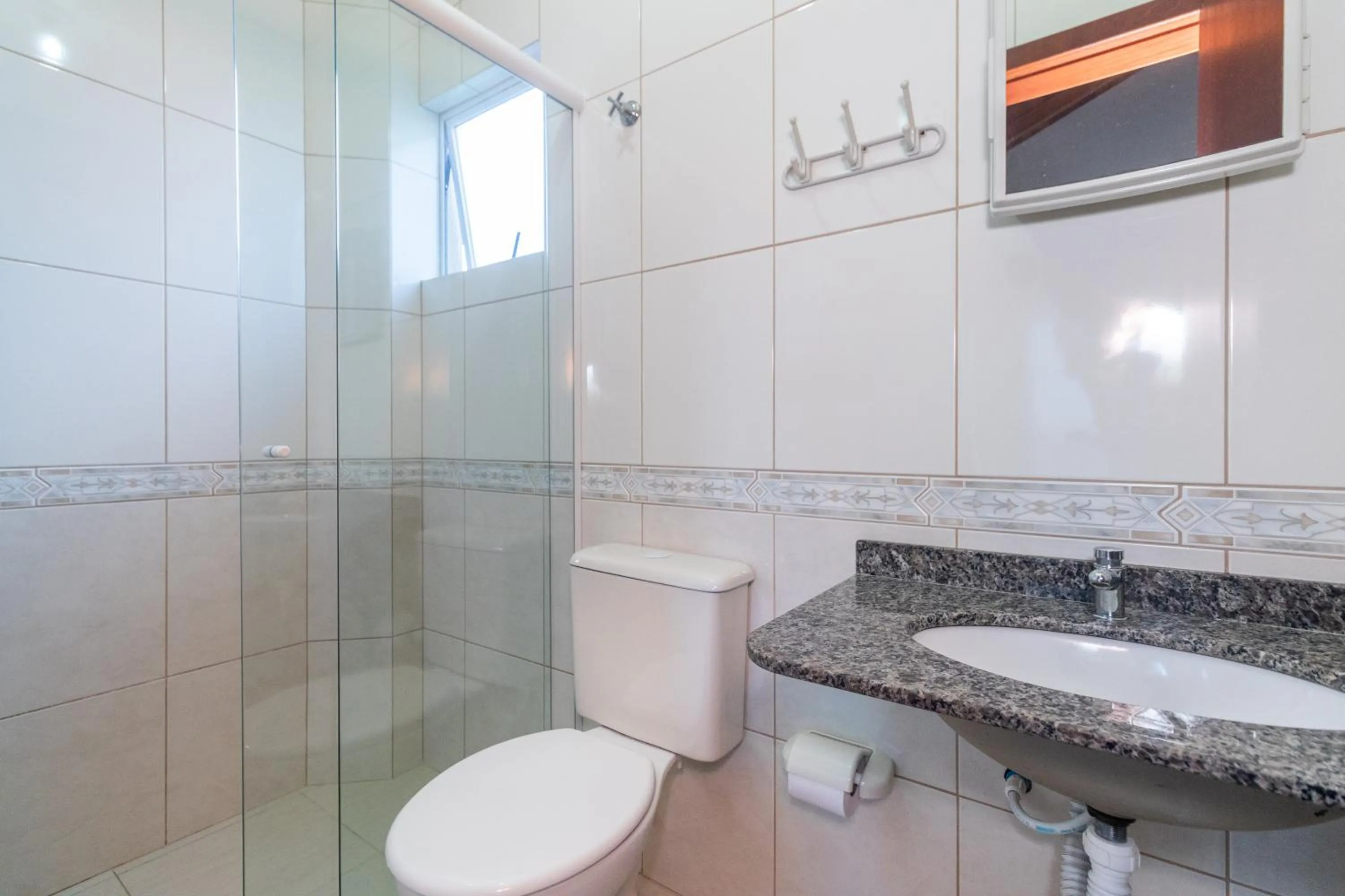 Shower in Pousada Bella Bombinhas - Pé na areia