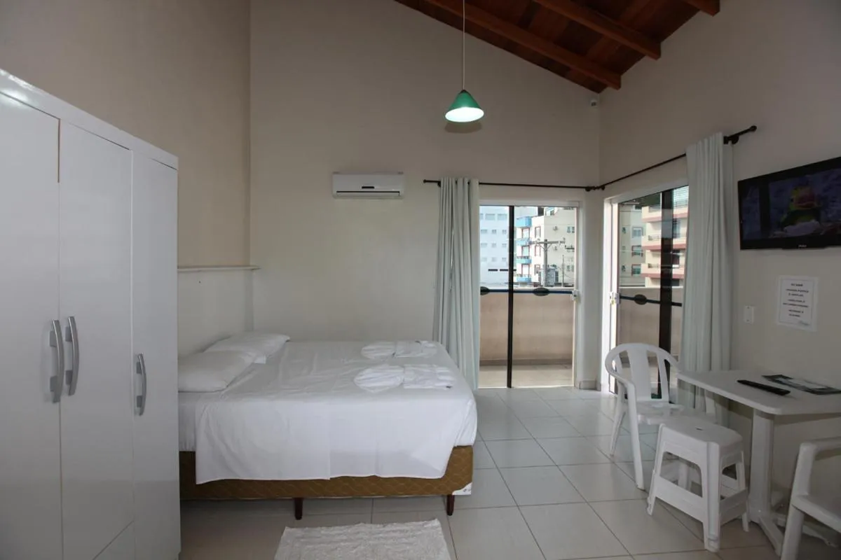 Bed in Pousada Bella Bombinhas - Pé na areia